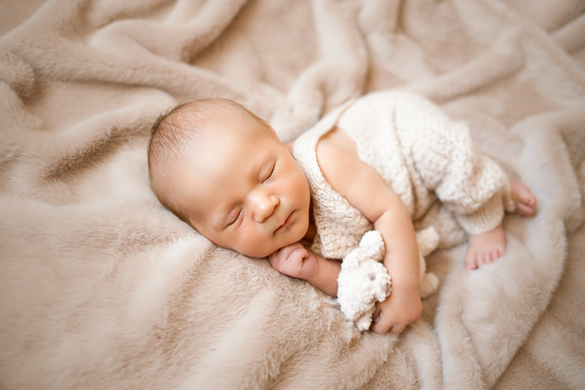 Фотосессия новорожденного. Фотограф новорожденных в Новосибирске