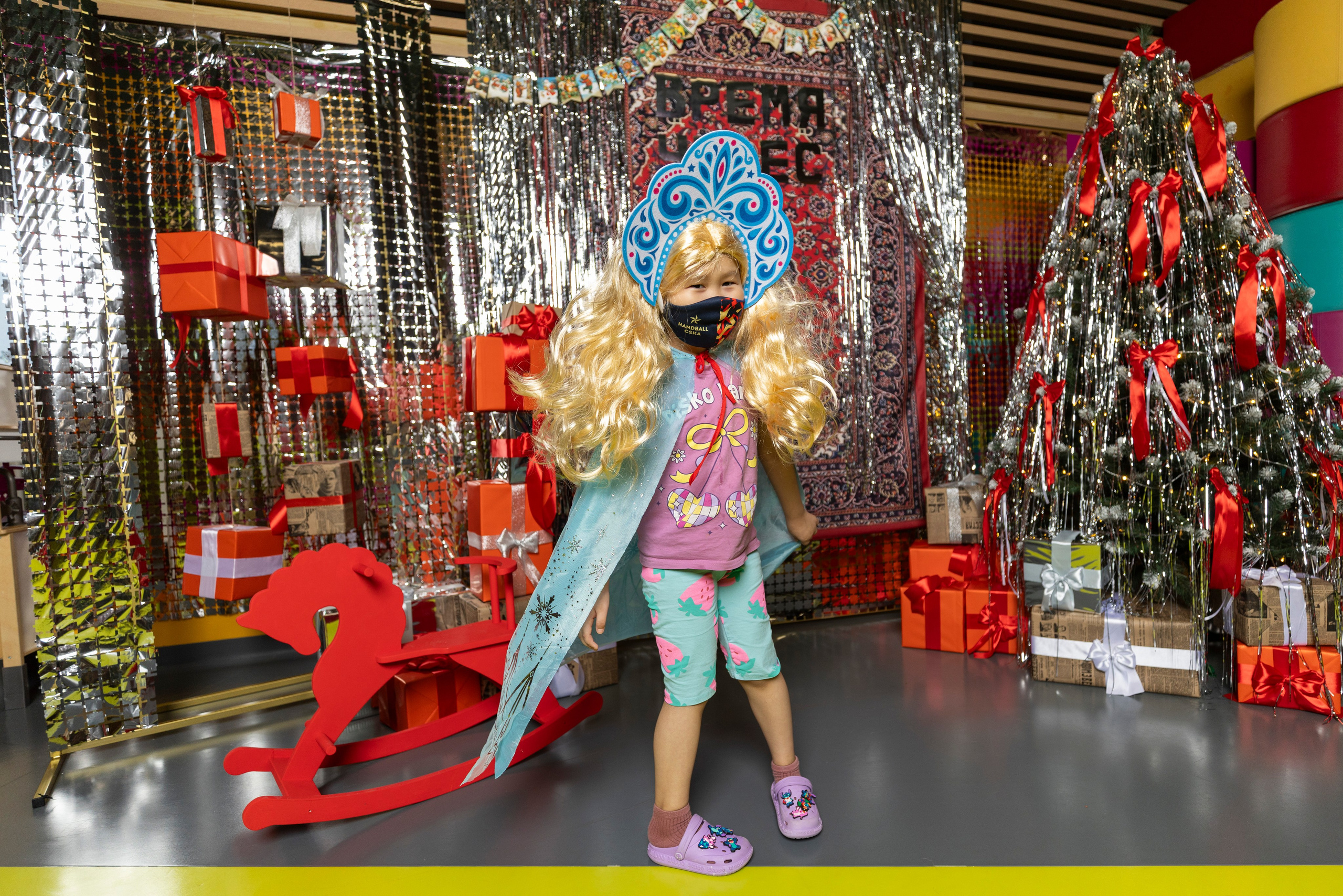 Карнавальная фотосессия. Фотограф Сергей Ловкий