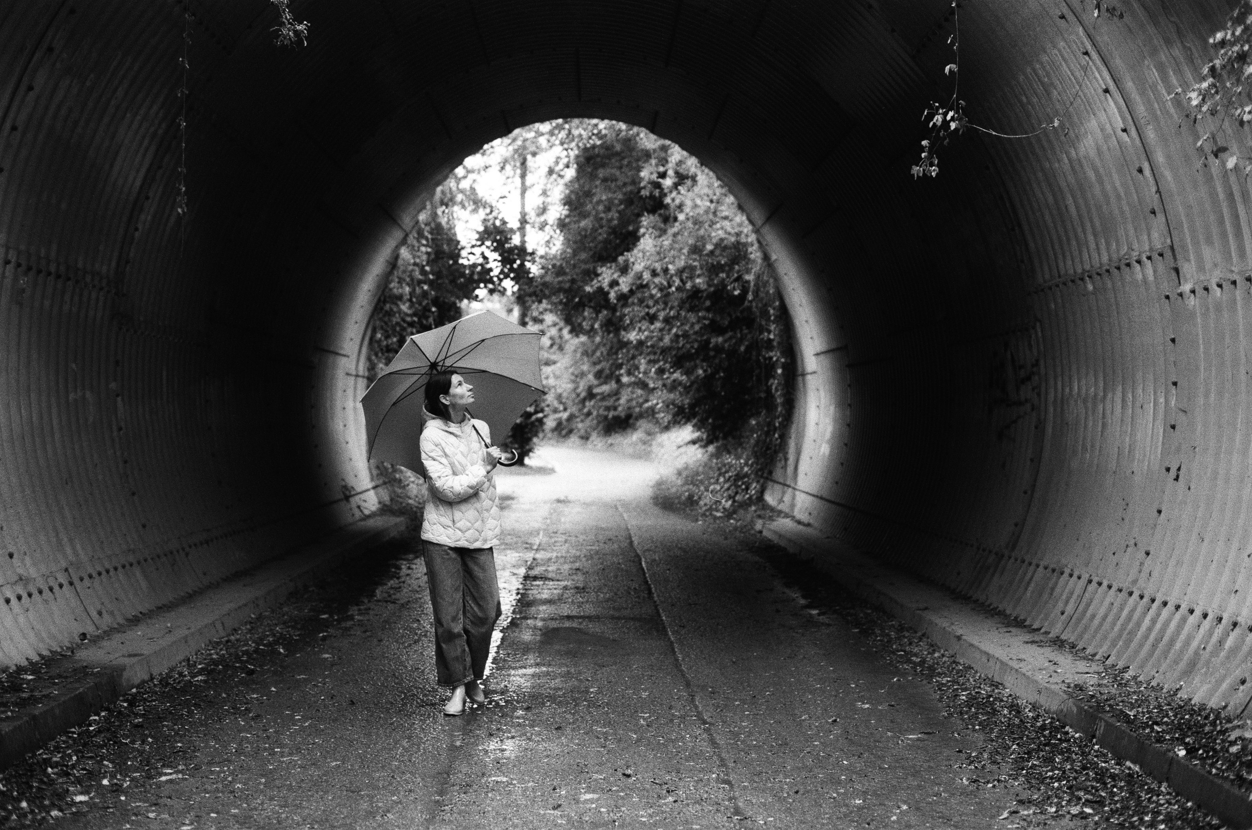 Portraits / b&w. Katya Zimina, film photographer