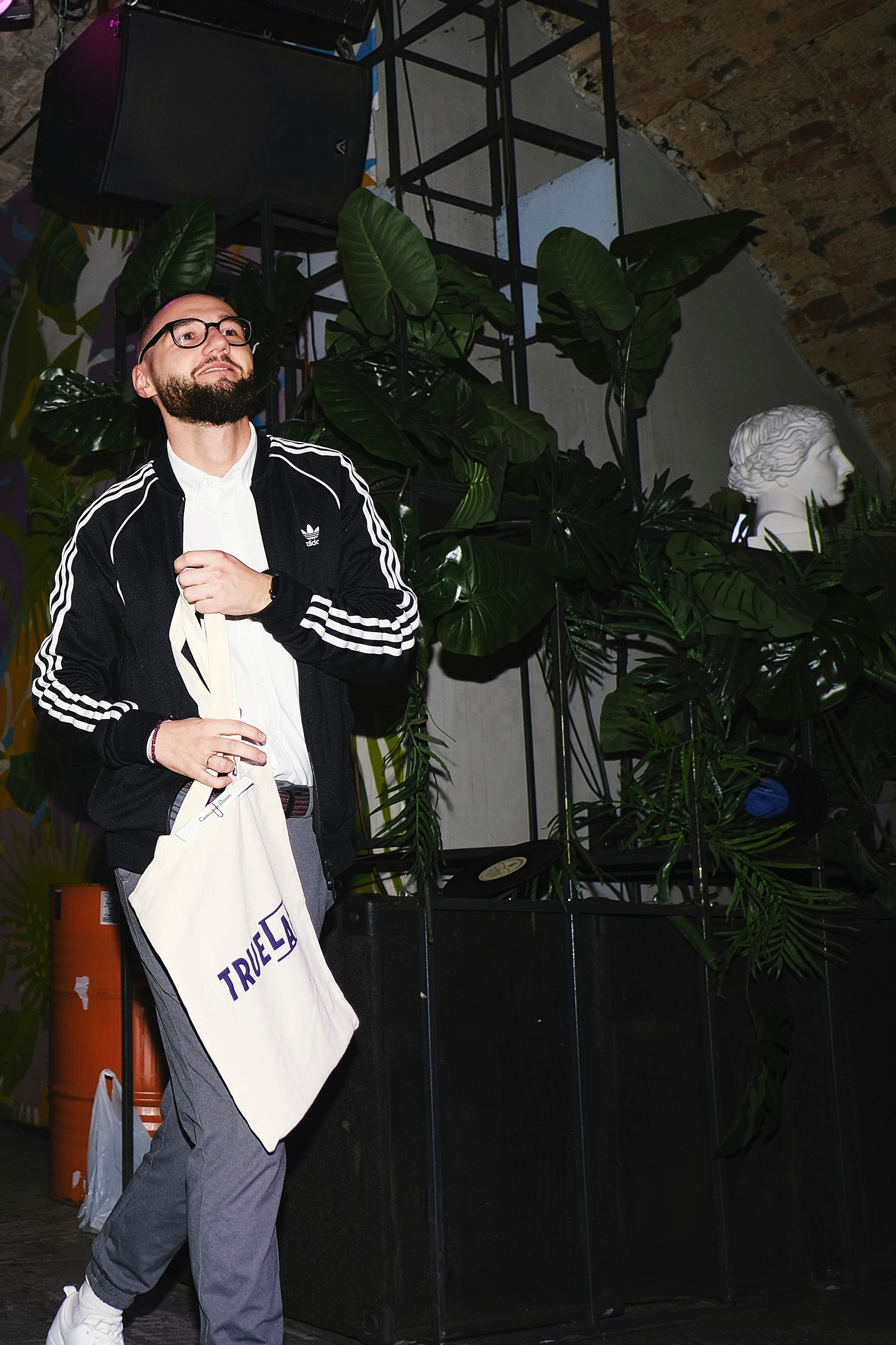 True Lab. Свадебный фотограф Санкт-Петербург Ирина Селезнева RmesLOVE