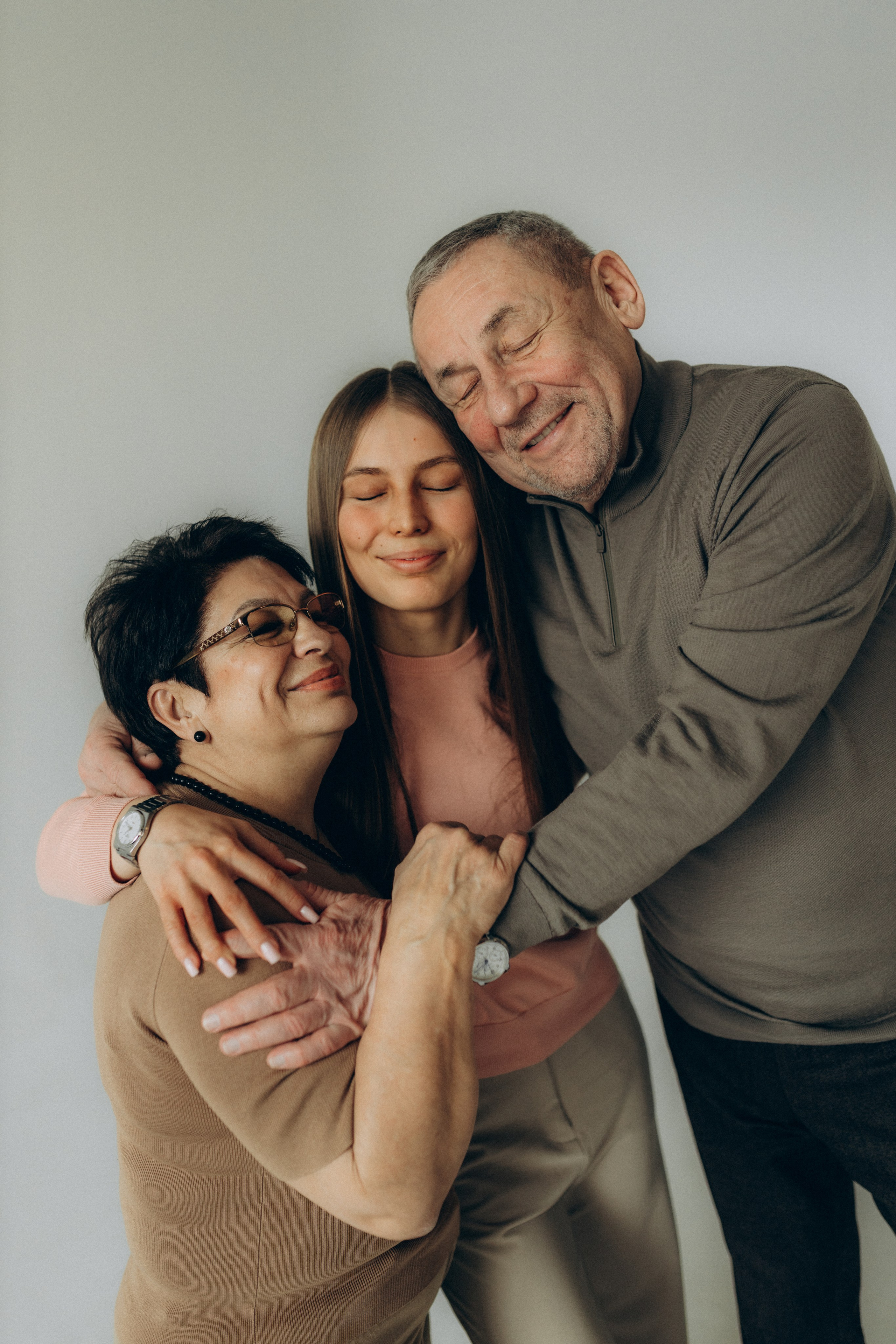 Семейная съёмка на циклораме. Фотограф НОГИНСК, Москва, Анастасия Белая