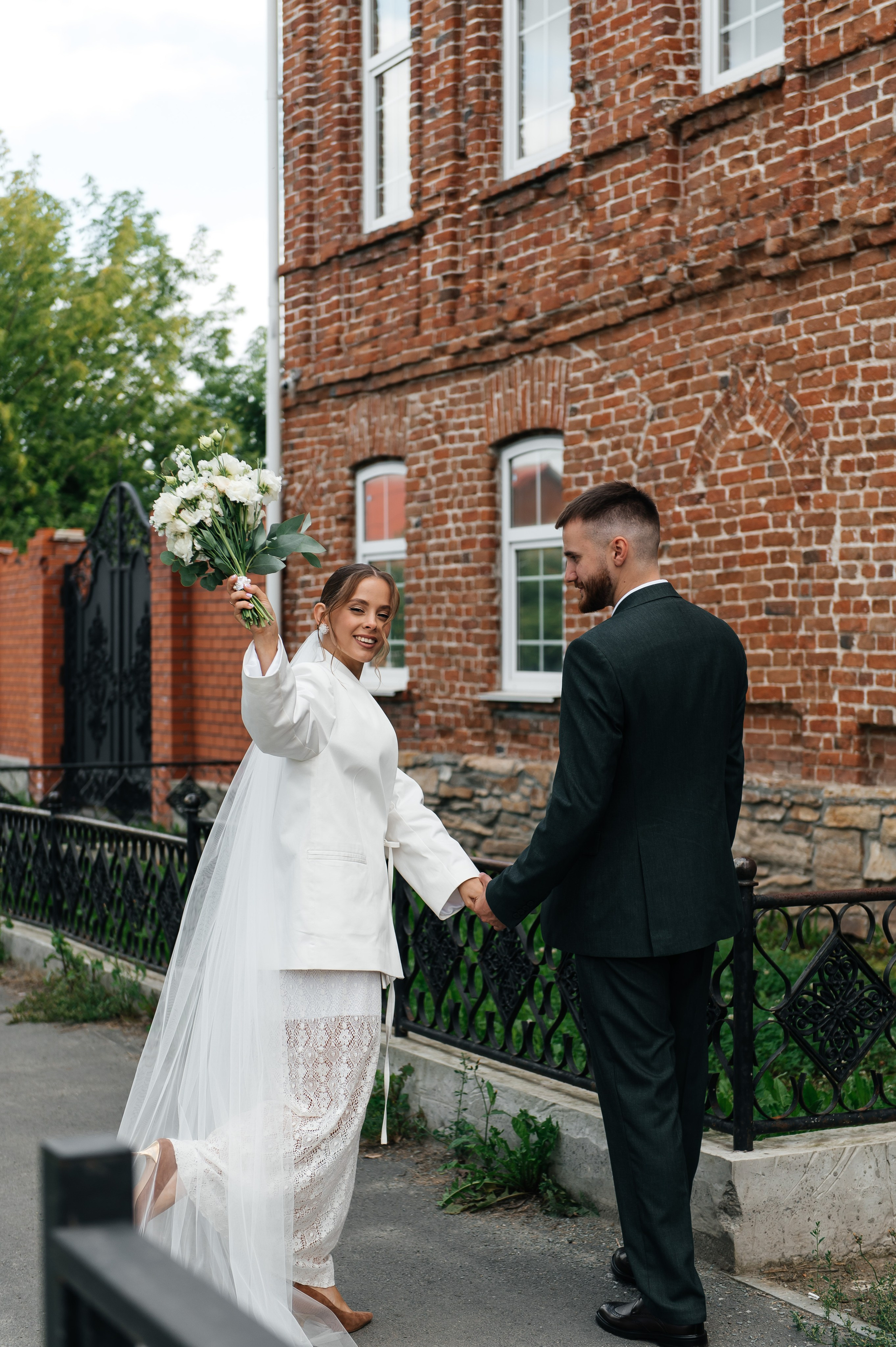 Виктор и Ярослава. Свадебный и портретный фотограф Мария Зыкова Екатеринбург — Снежинск