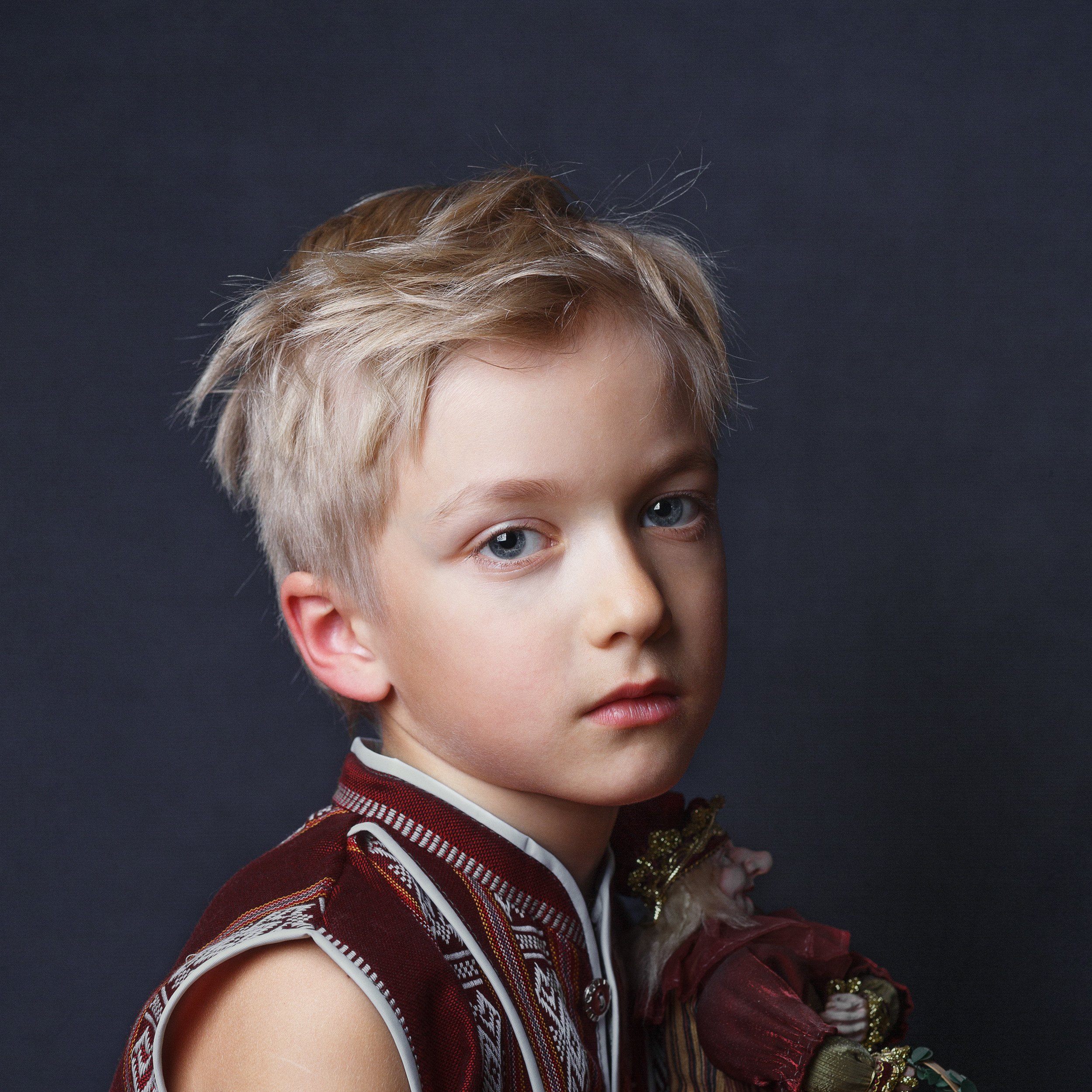 Классический детский портрет от Оксаны Ведмеденко