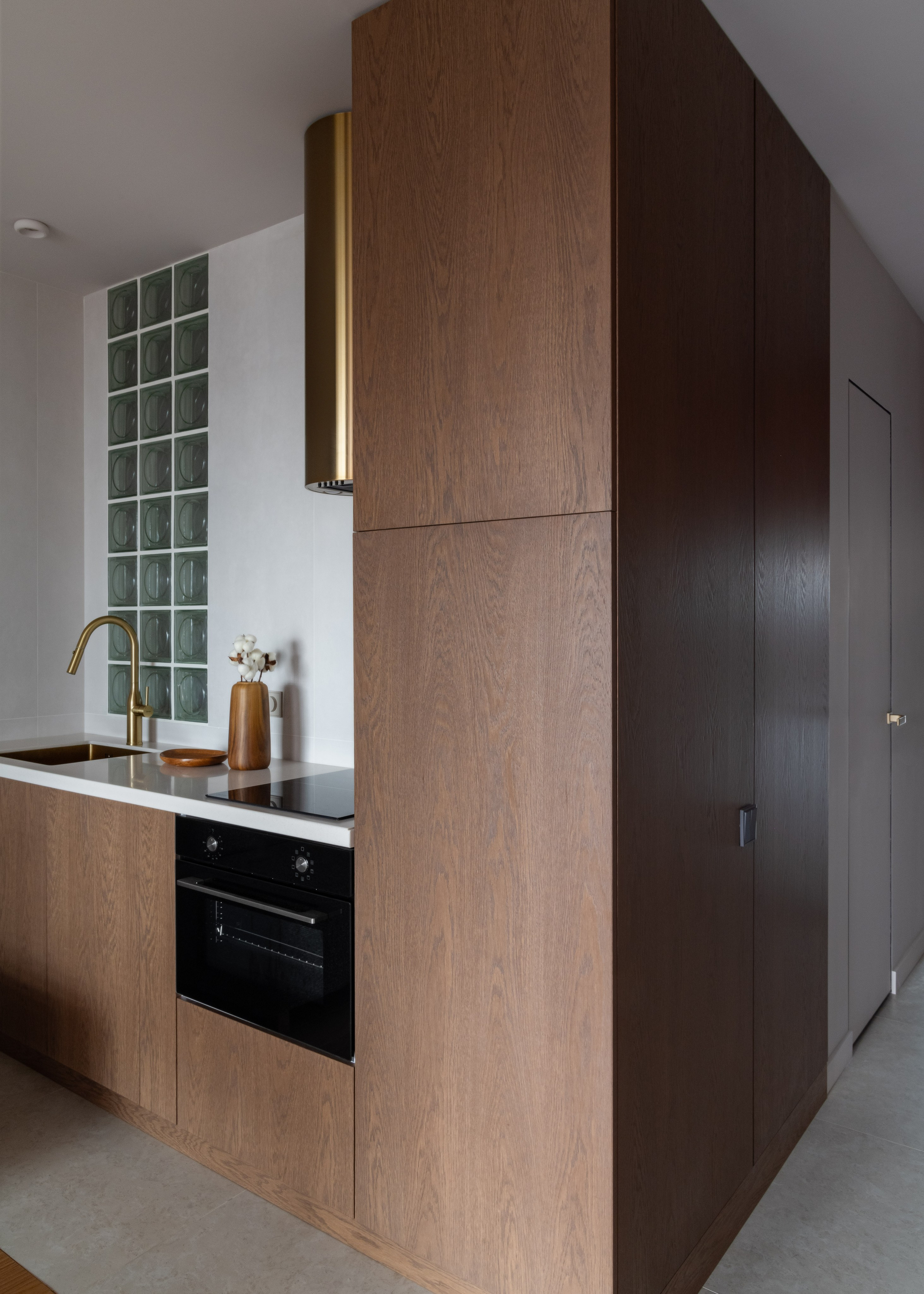 Ботаническая_ул_29. Вячеслав Лазарев фотографирую интерьеры