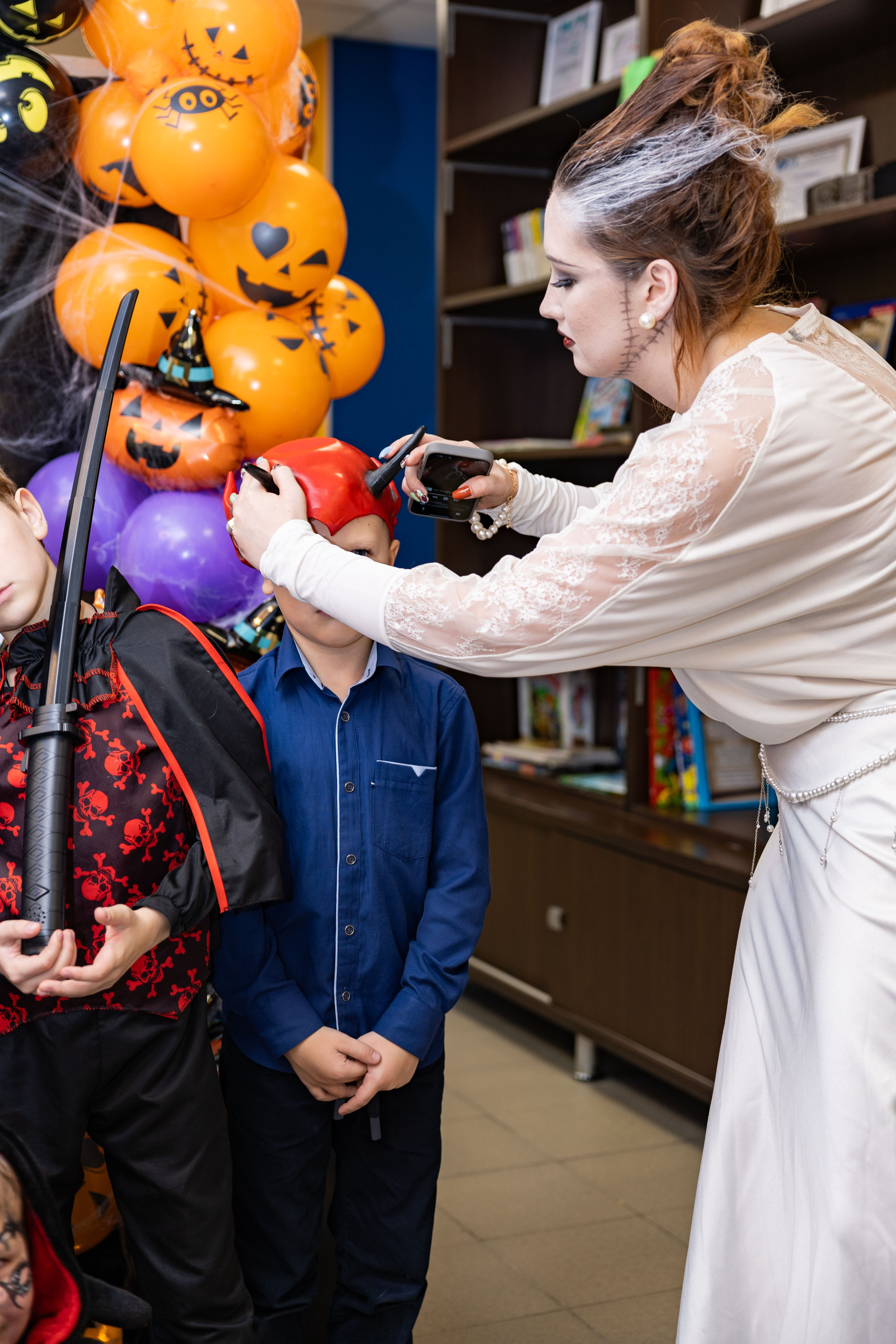 Хеллоуин в школе. Фотограф/видеограф в Санкт-Петербурге Динара Гольдина