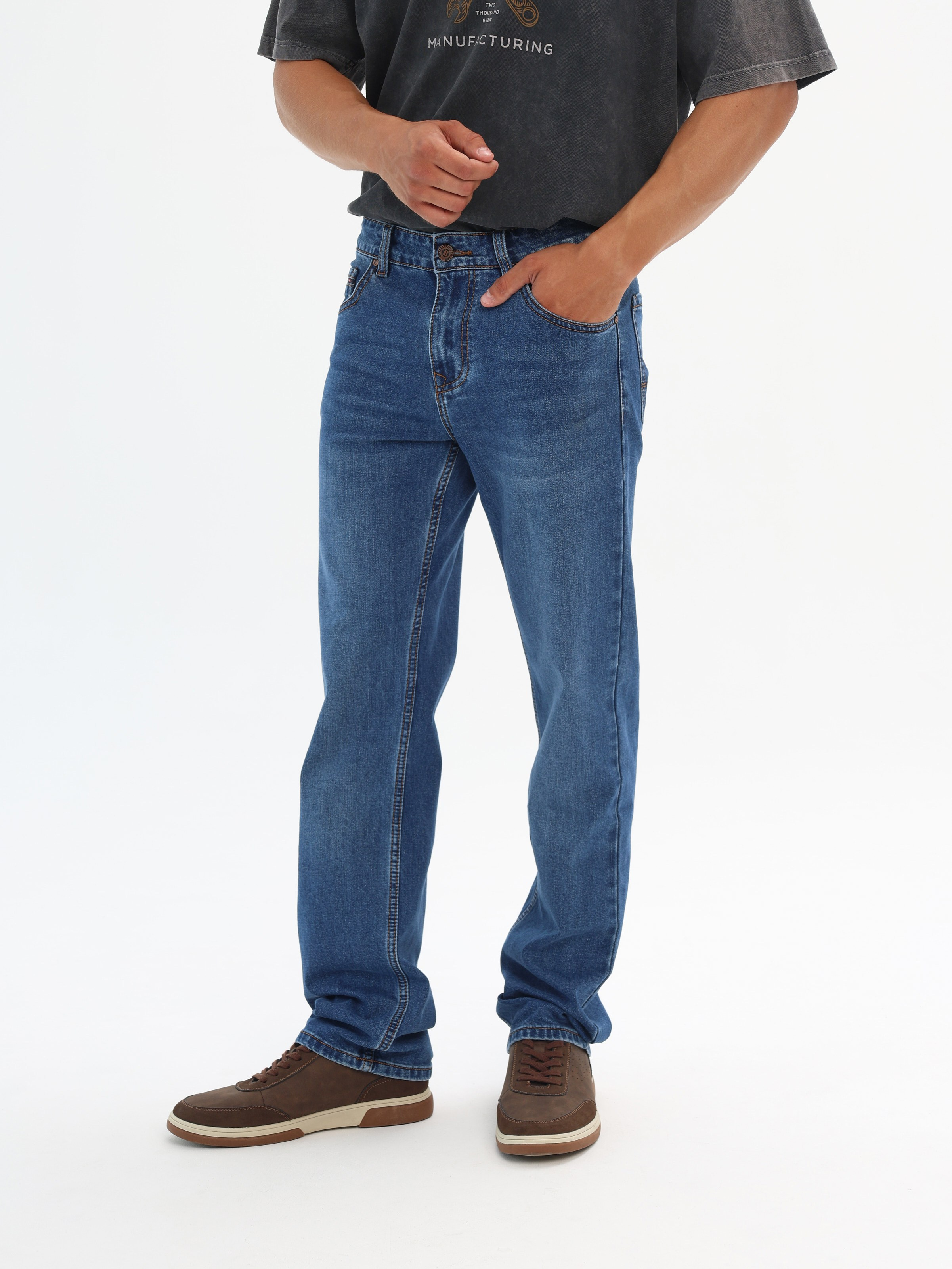 Каталожные фото одежды, сборные съемки для маркетплейсов Вайлдберриз, Новосибирск. Съемка фото и видео для маркетплейсов Вайлдберриз, Озон в Новосибирске