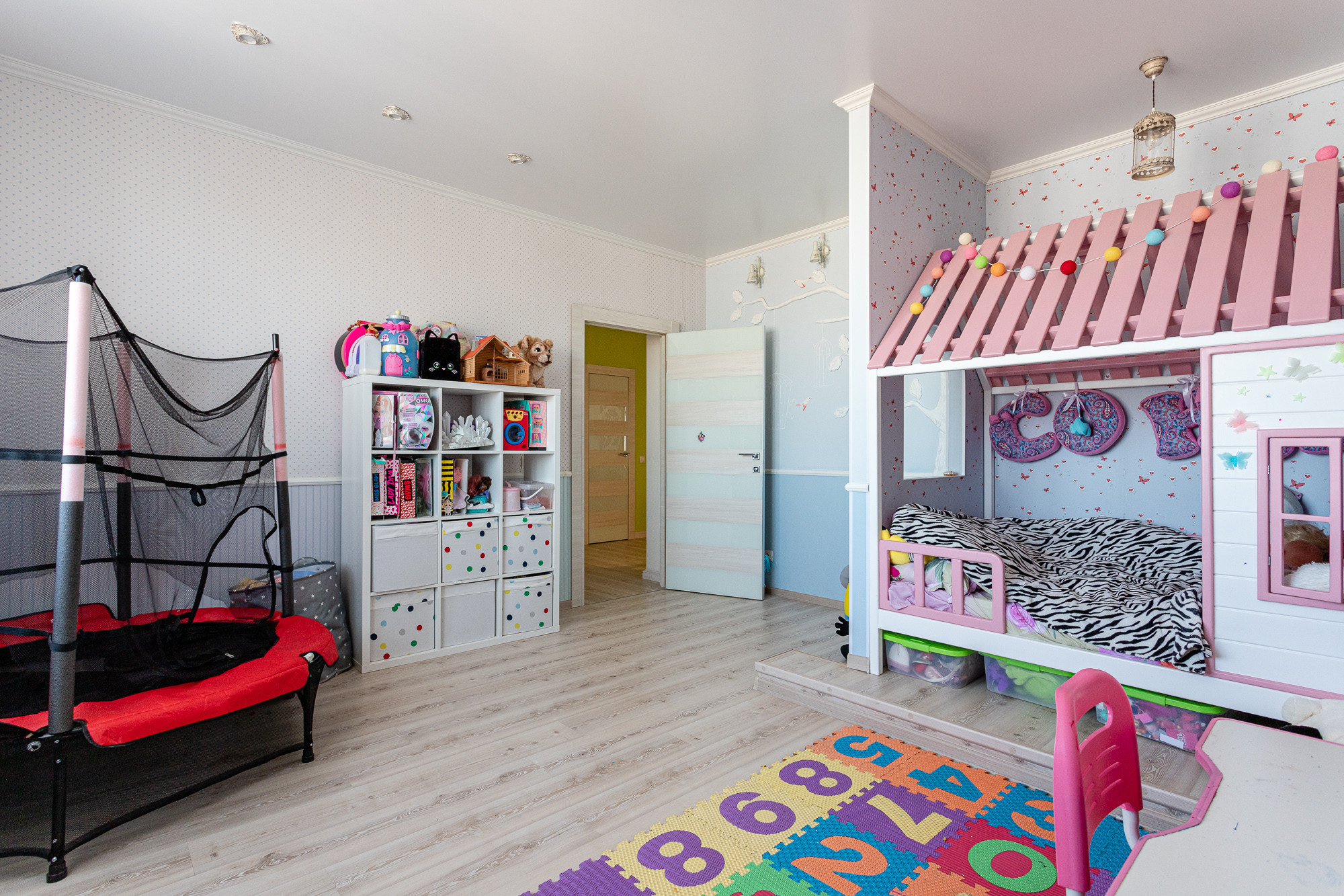 Фотосъёмка двухуровневой квартиры на продажу. Интерьерный фотограф в Красноярске Дмитрий Куценко