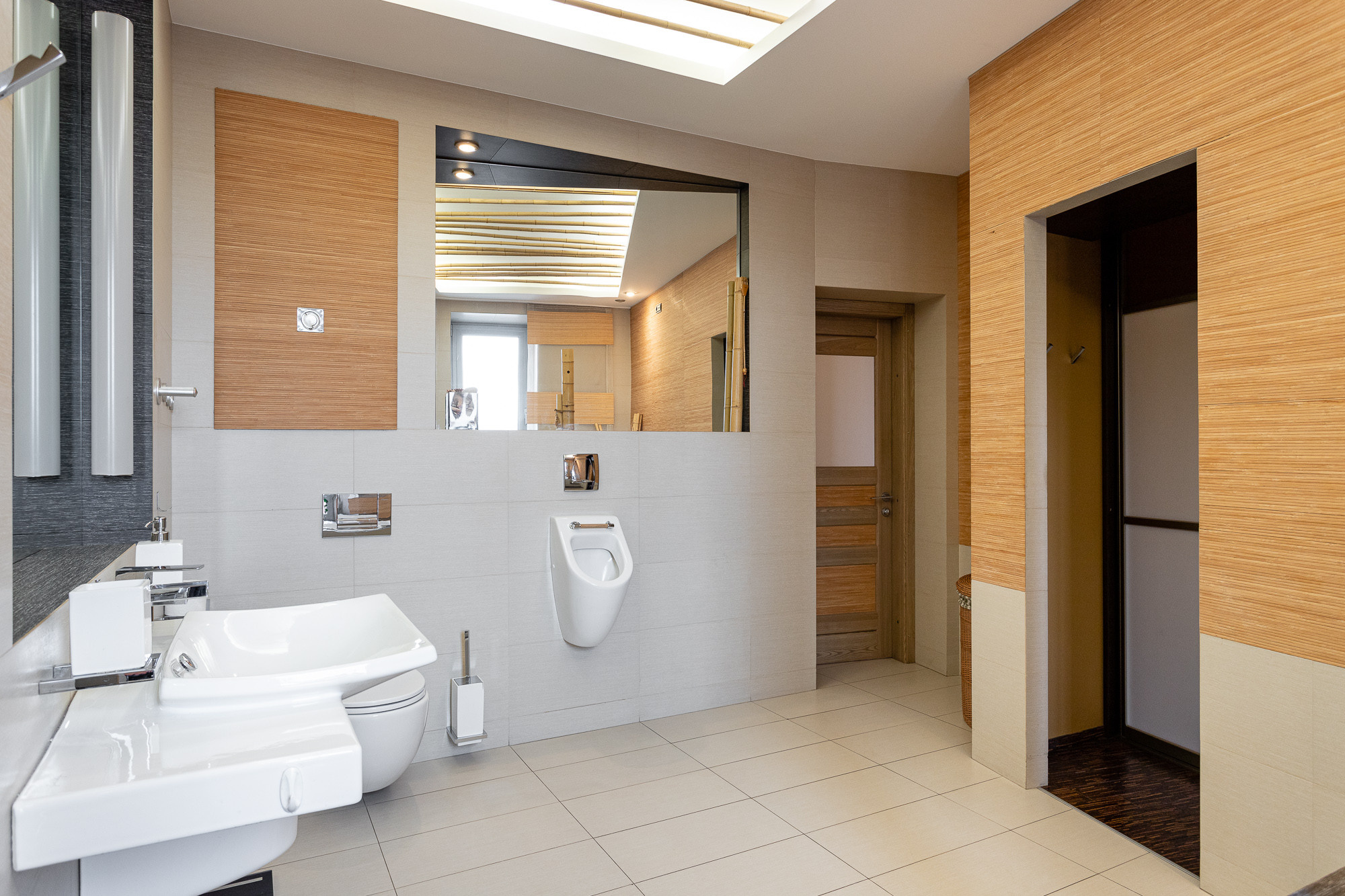 Фотосъёмка квартиры для продажи на ул. Мира. Интерьерный фотограф в Красноярске Дмитрий Куценко