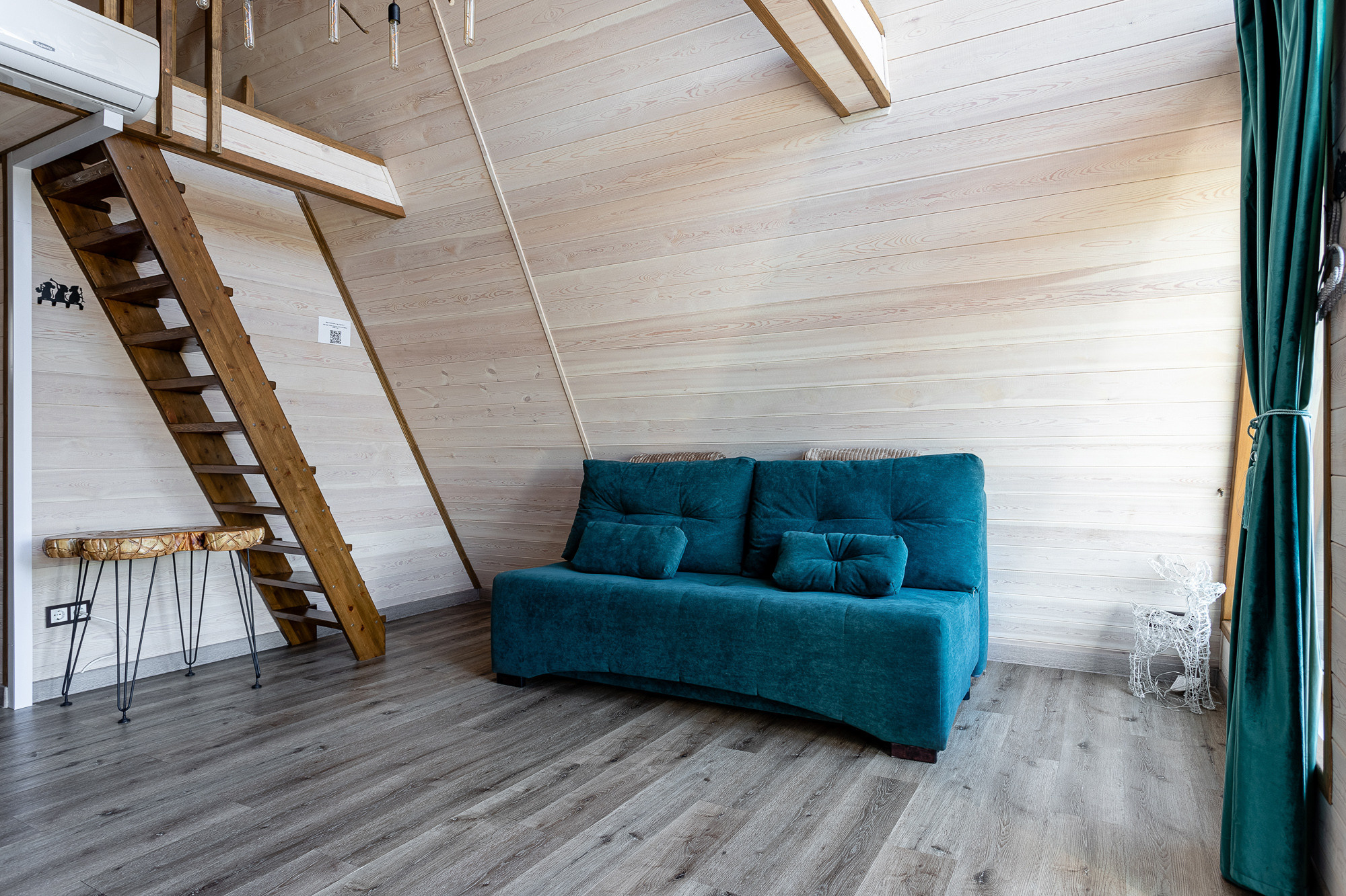 Фотосъёмка глэмпинга Hut House. Интерьерный фотограф в Красноярске Дмитрий Куценко