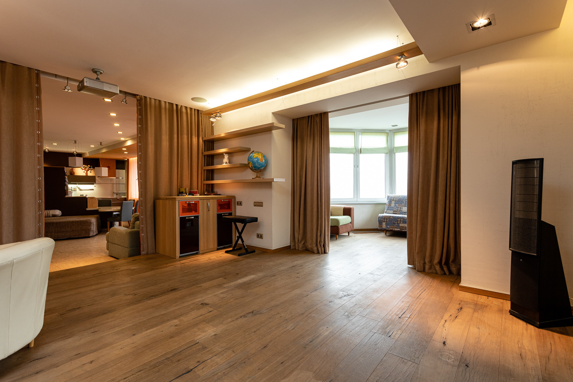 Фотосъёмка квартиры для продажи на ул. Мира. Интерьерный фотограф в Красноярске Дмитрий Куценко