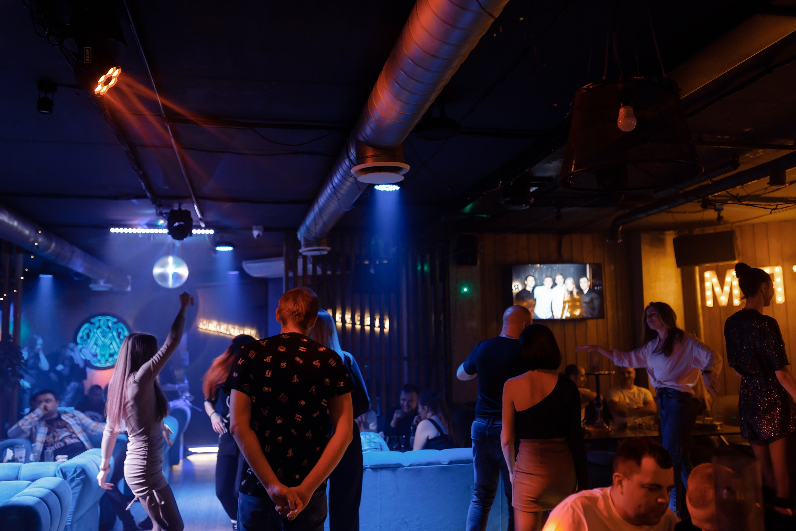 25/11/23 Караоке в Мята Спортивная. Мята Спортивная — Кальянная, караоке, бар в Минске