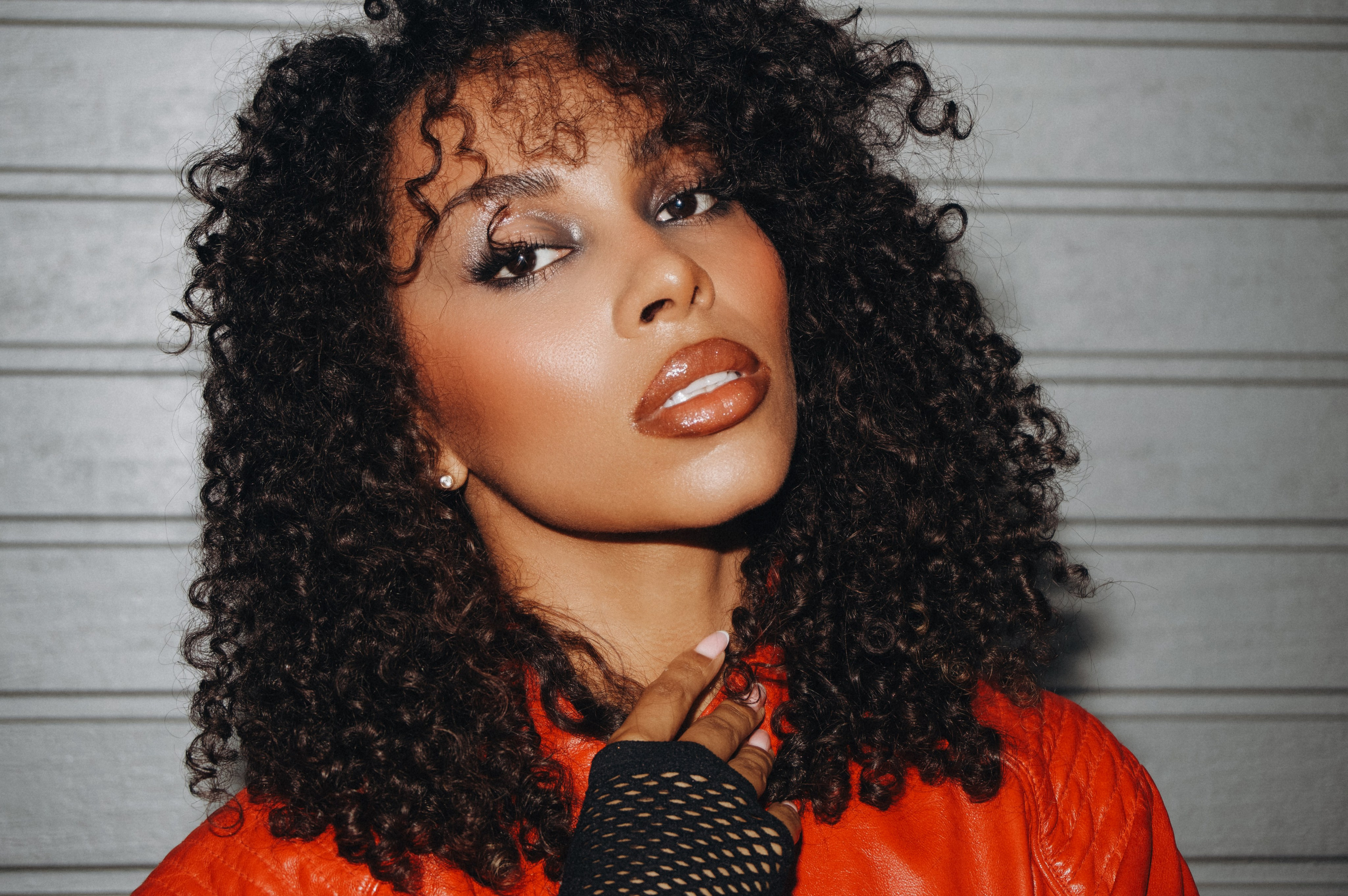 Диана, съемка с авто. Фотограф в Минске Света Григорьева