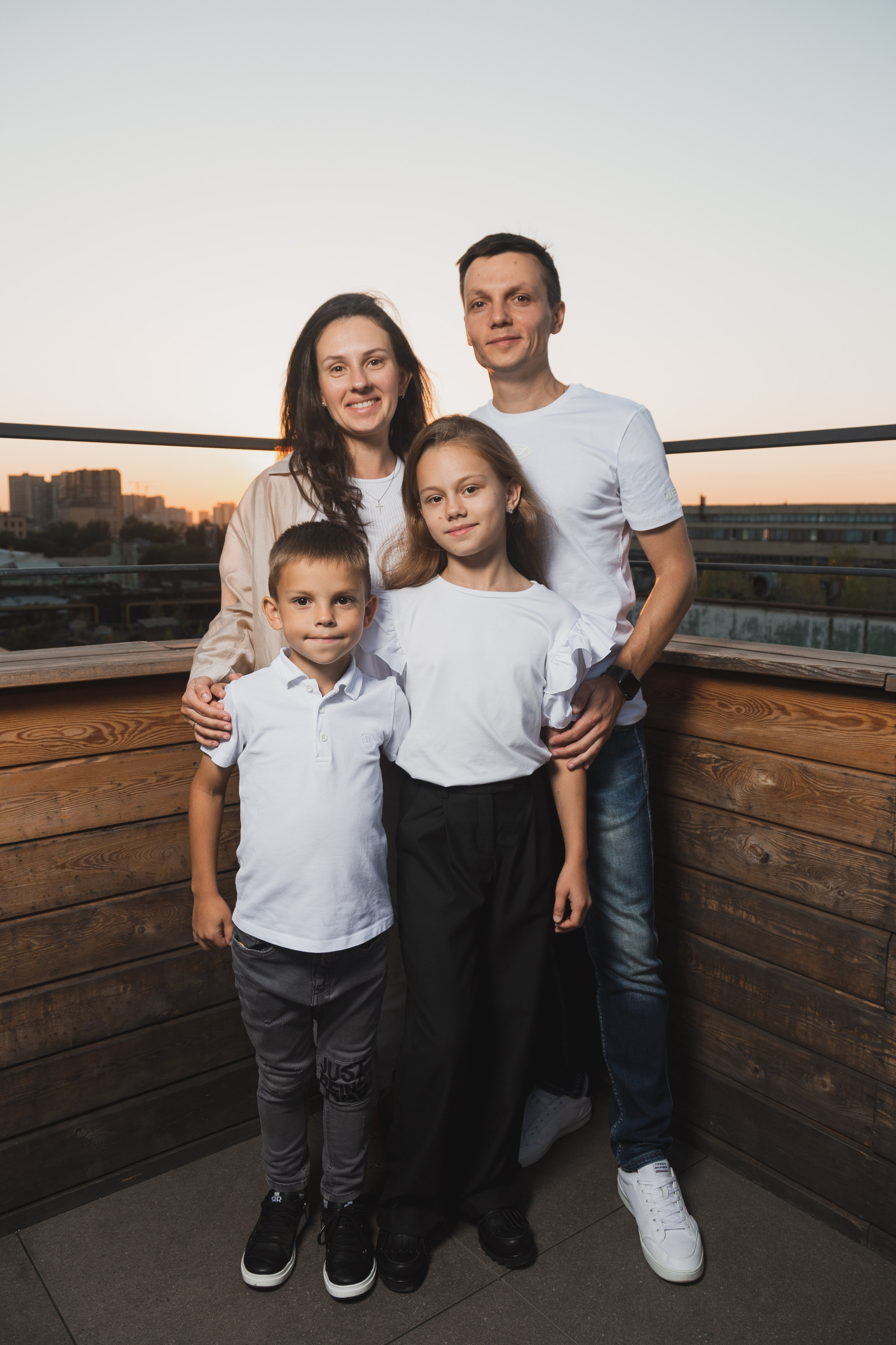 Hills Trio. Главная