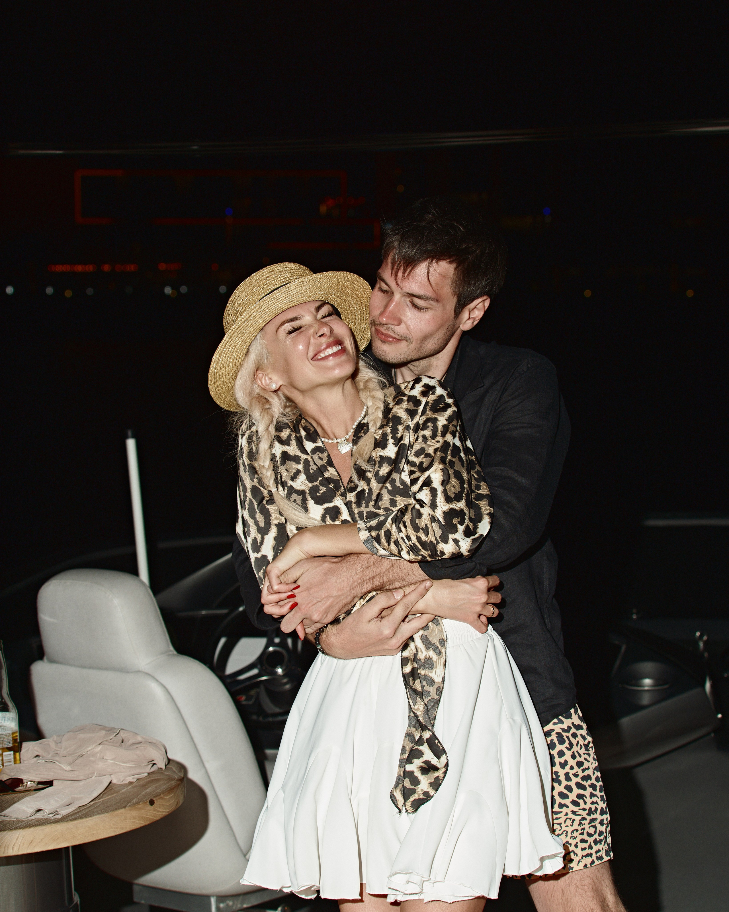 PAVEL DEREVYANKO. NOIZOMAX Художественный фотограф в Дубай