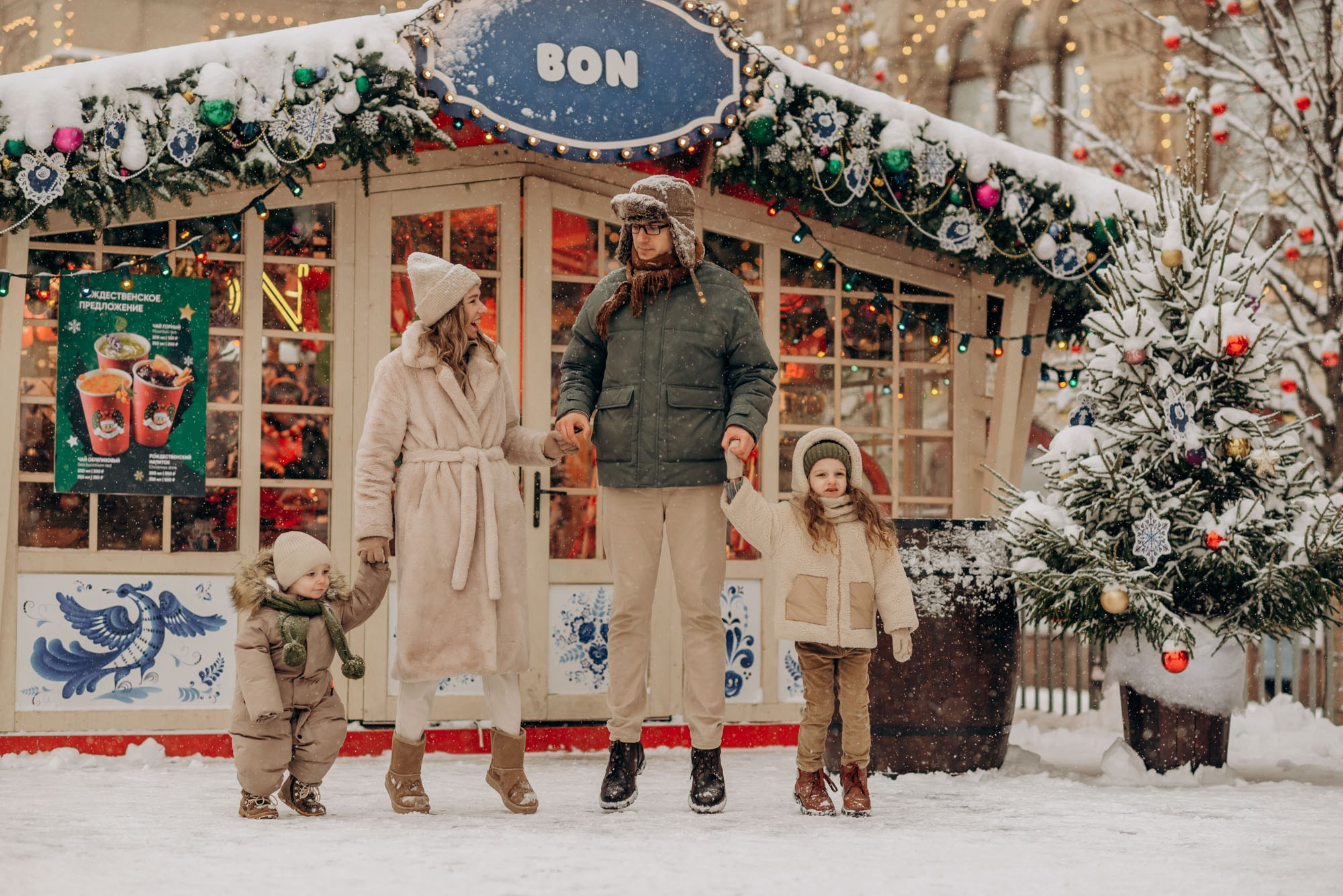 Новогодние фотосессии в центре Москвы. Семейный фотограф в Домодедово и Москве Елена Пичугина