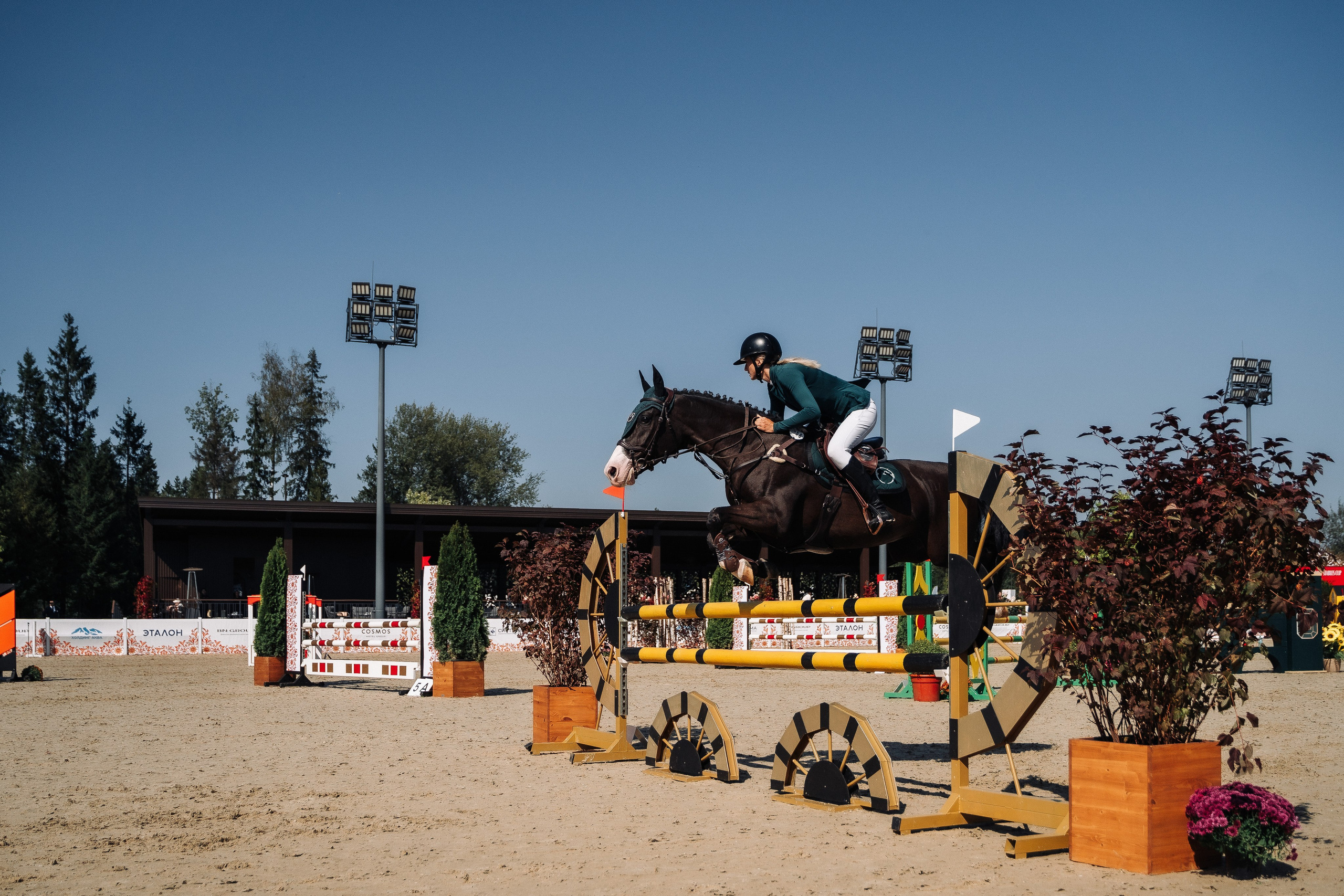 Конкур По-Русски в Emerald stables. Свадебный и семейный фотограф в Москве и МО Геннадий Туманцев
