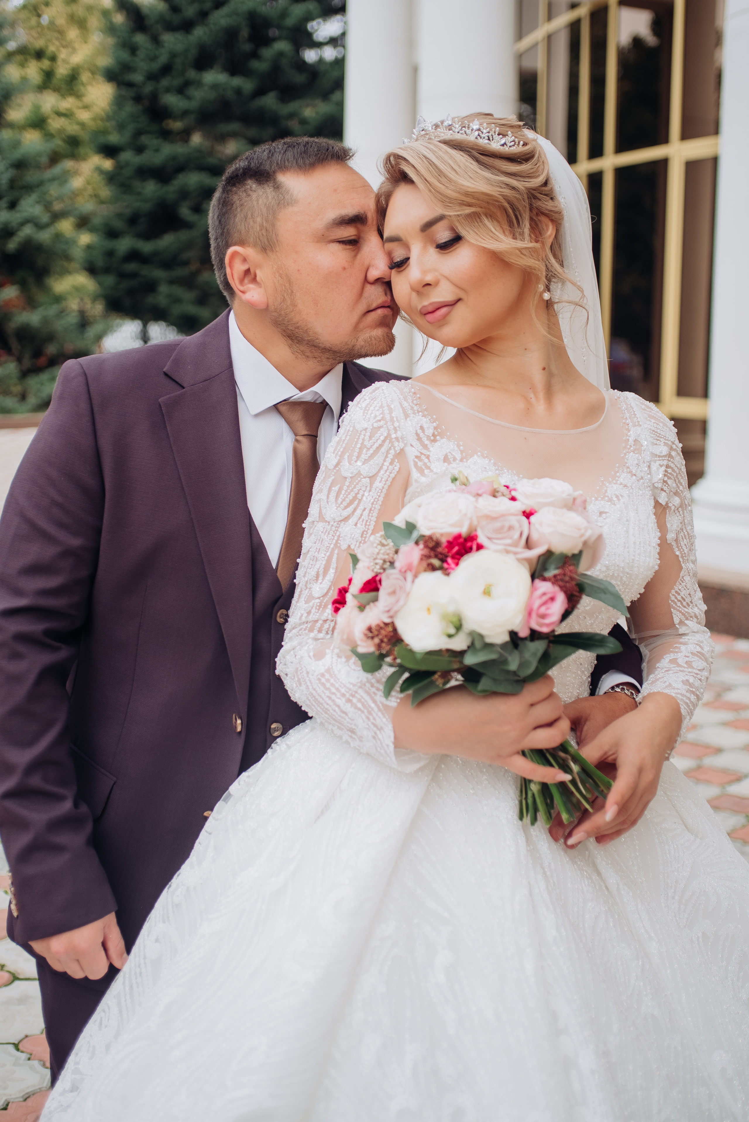 Лаура. Свадебные фотограф и видеограф в Саратове