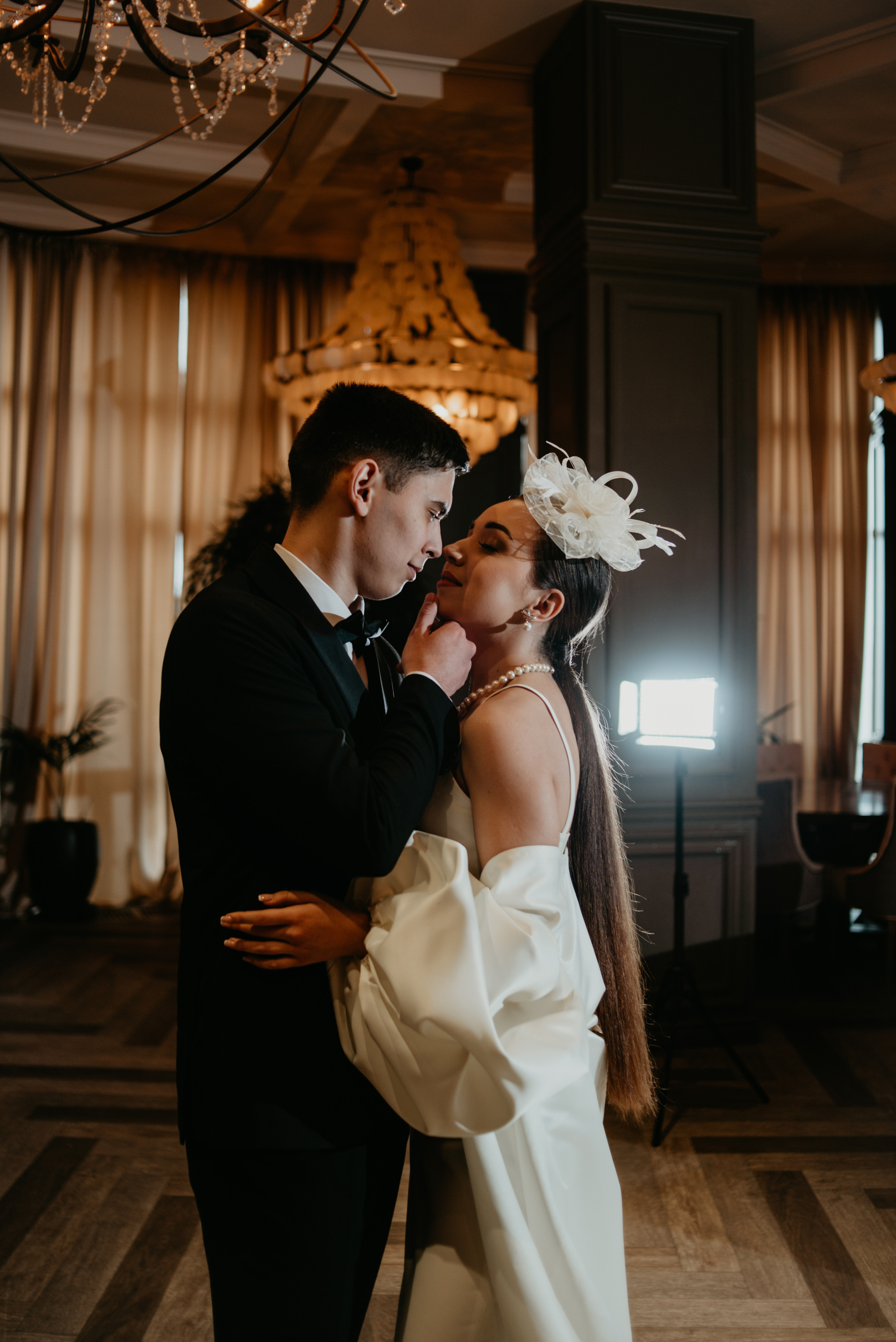 Алексей и Виктория. Свадебные фотограф и видеограф в Саратове