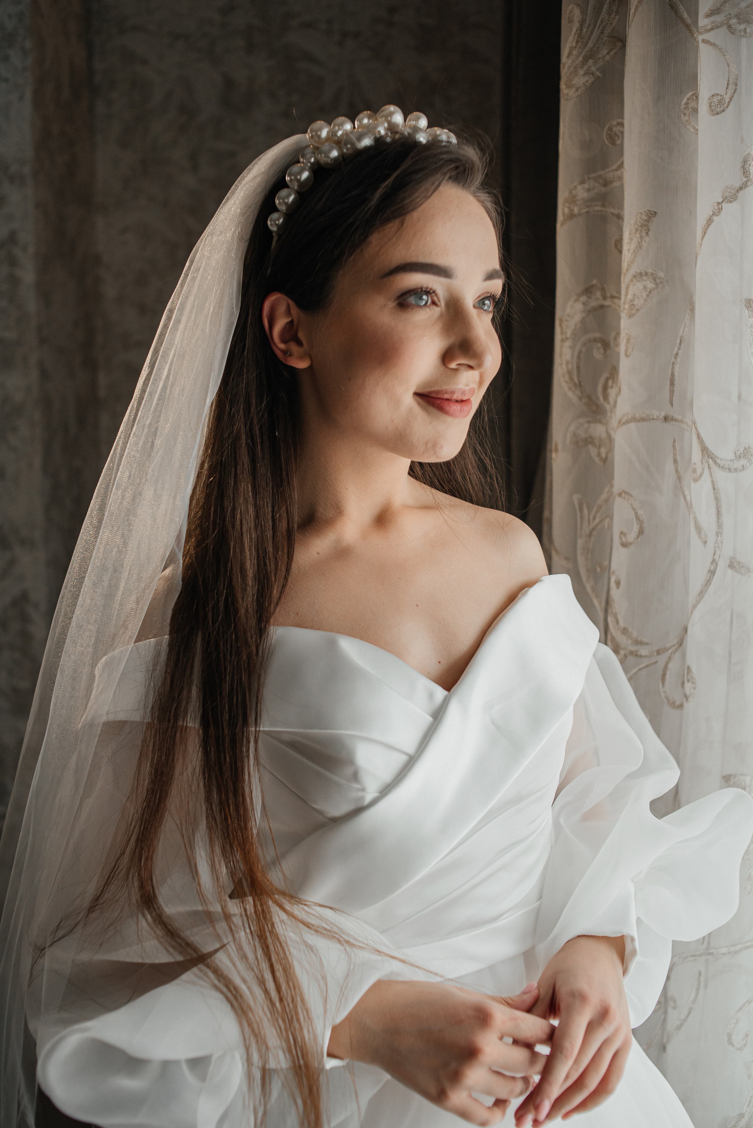 Сборы невесты в Отеле. Свадебные фотограф и видеограф в Саратове