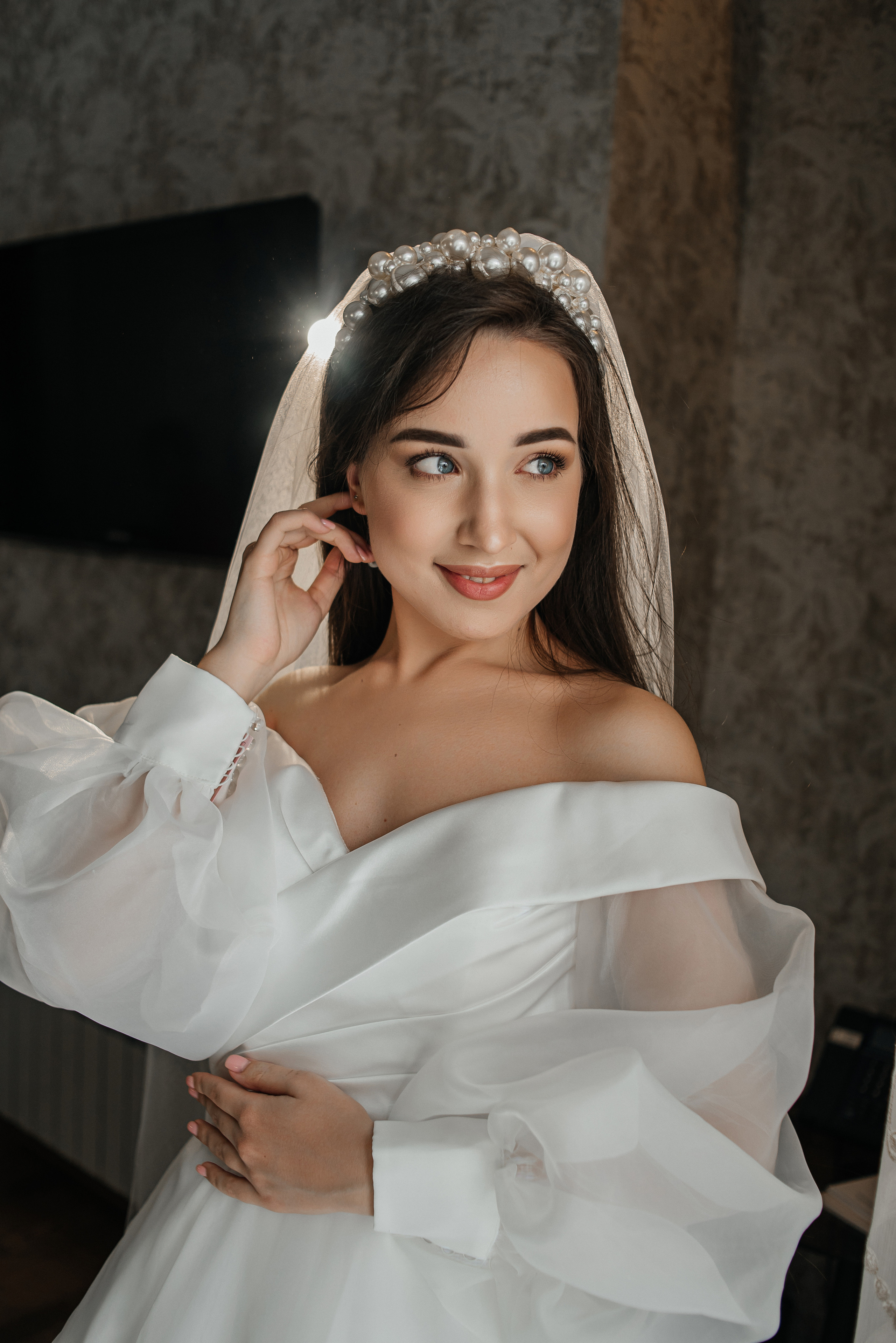 Сборы невесты в Отеле. Свадебные фотограф и видеограф в Саратове