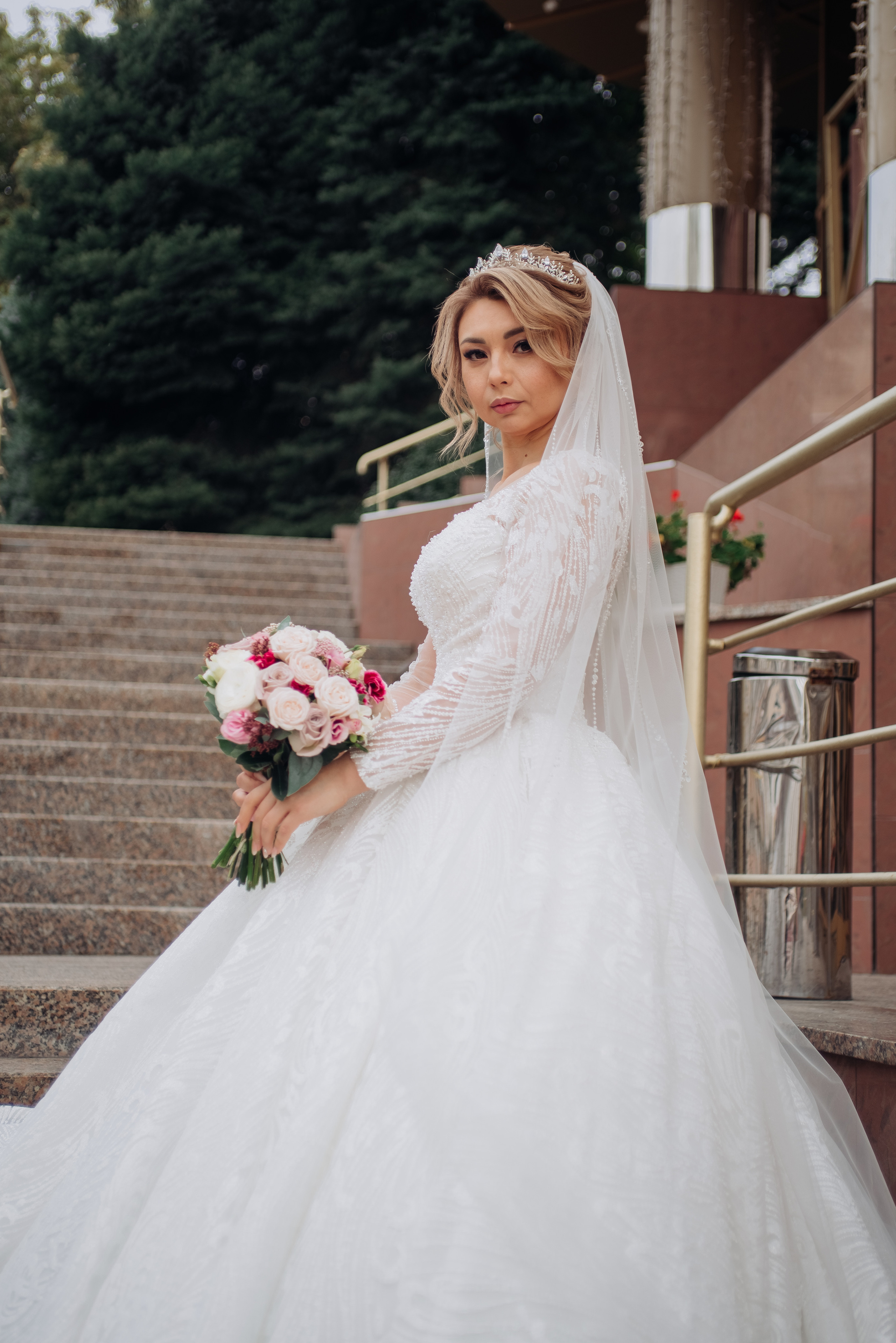 Лаура. Свадебные фотограф и видеограф в Саратове