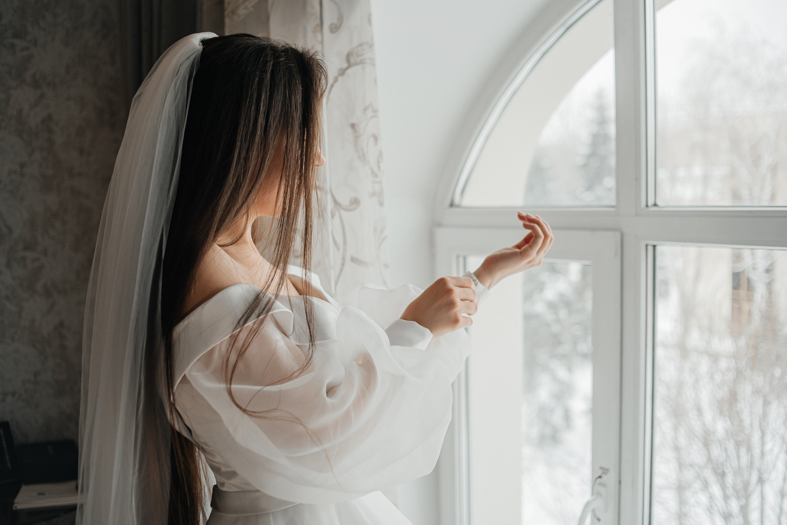 Сборы невесты в Отеле. Свадебные фотограф и видеограф в Саратове