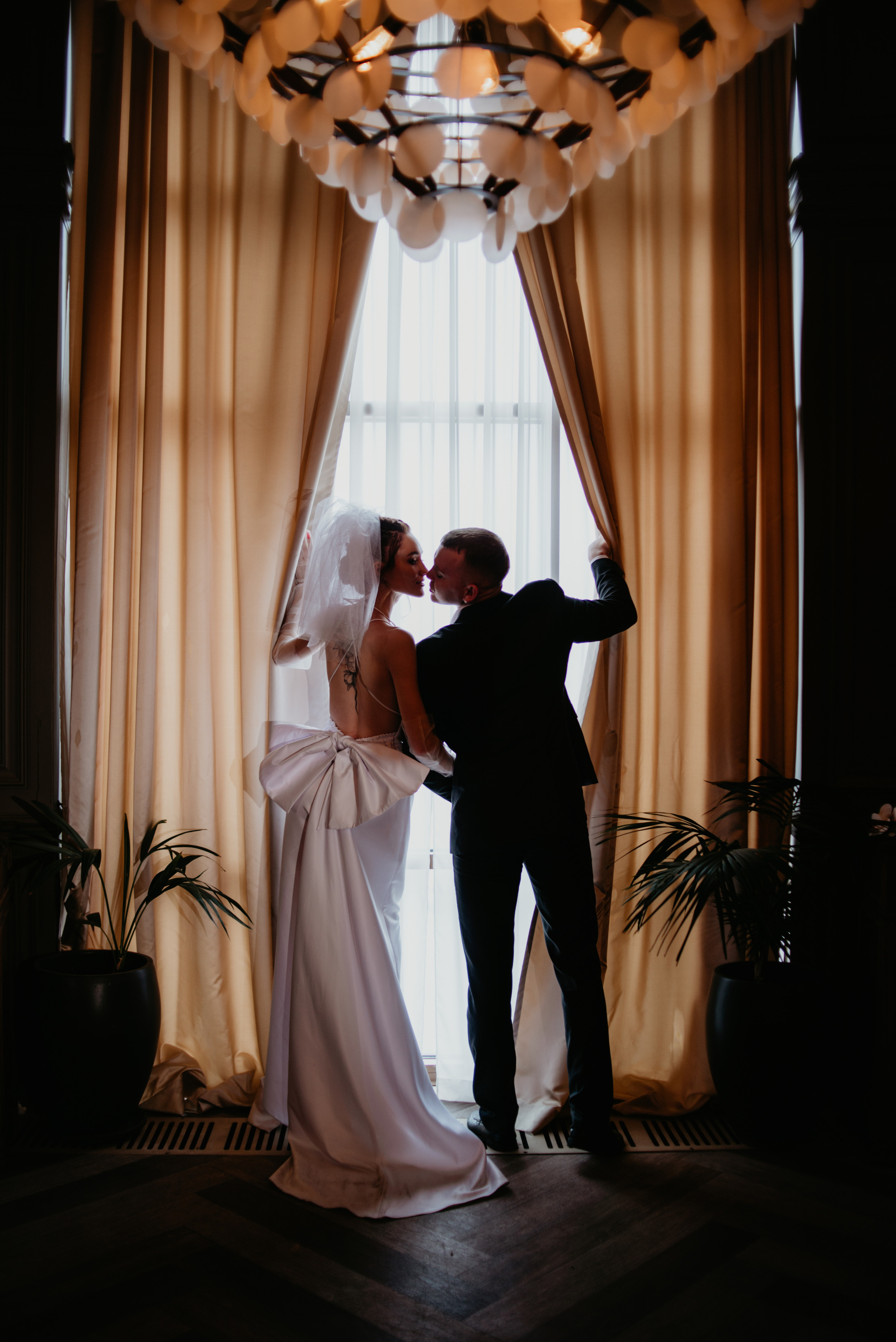 Алексей и Виктория. Свадебные фотограф и видеограф в Саратове