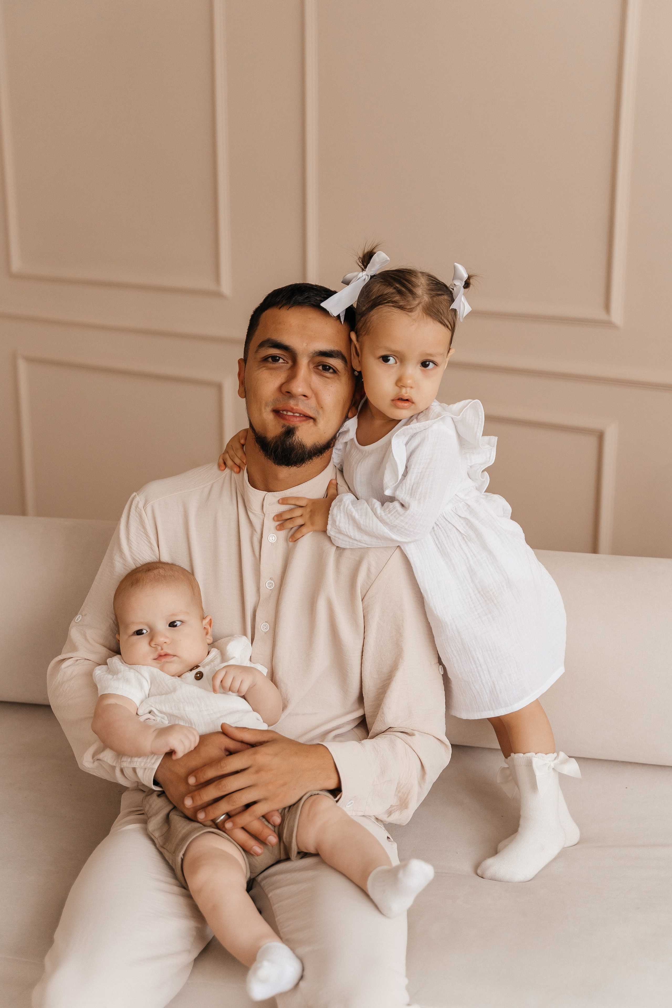 Манук, Настя, Сабрина и Эмин. Волик Мария