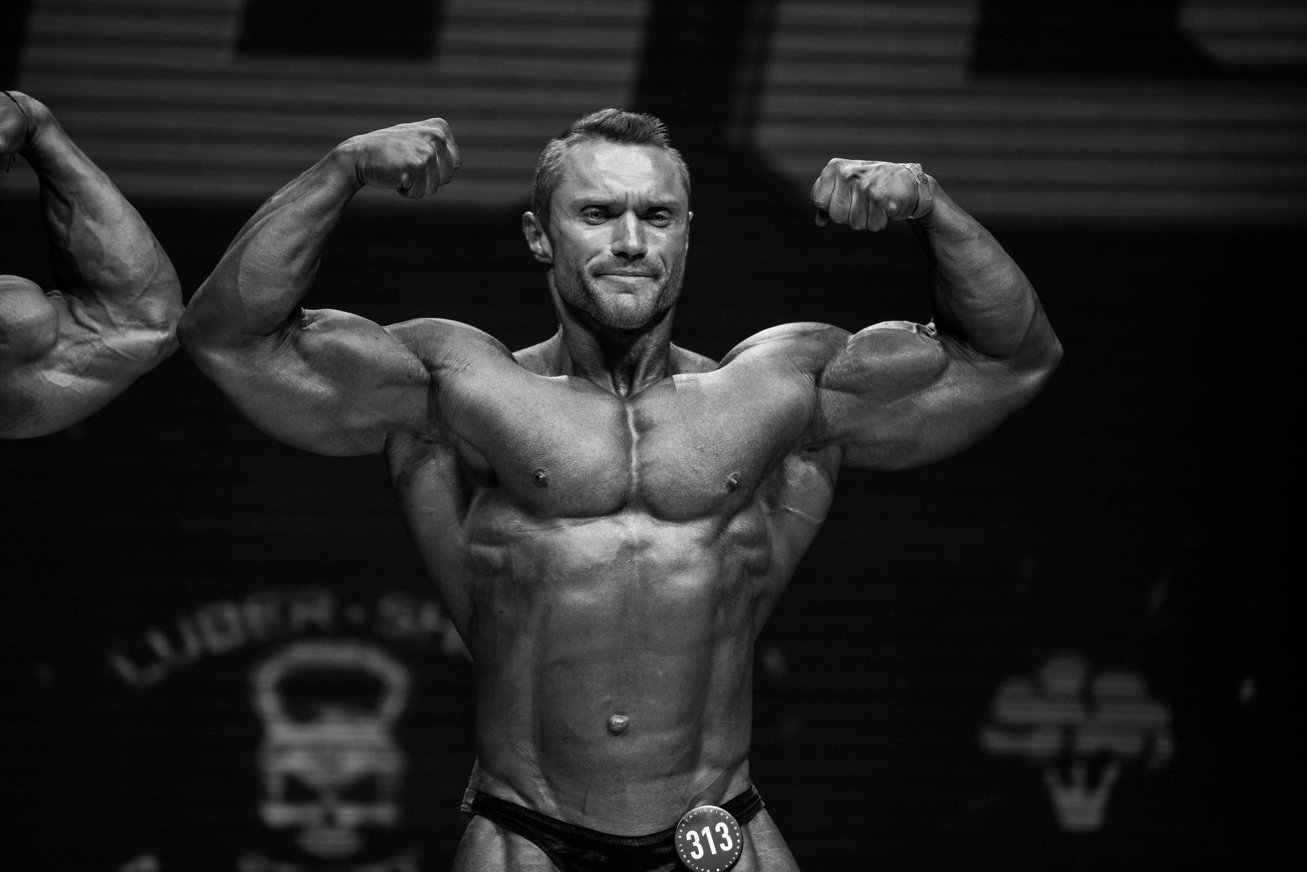 NBC8. Фотограф — художник в Москве Васильева Юлия