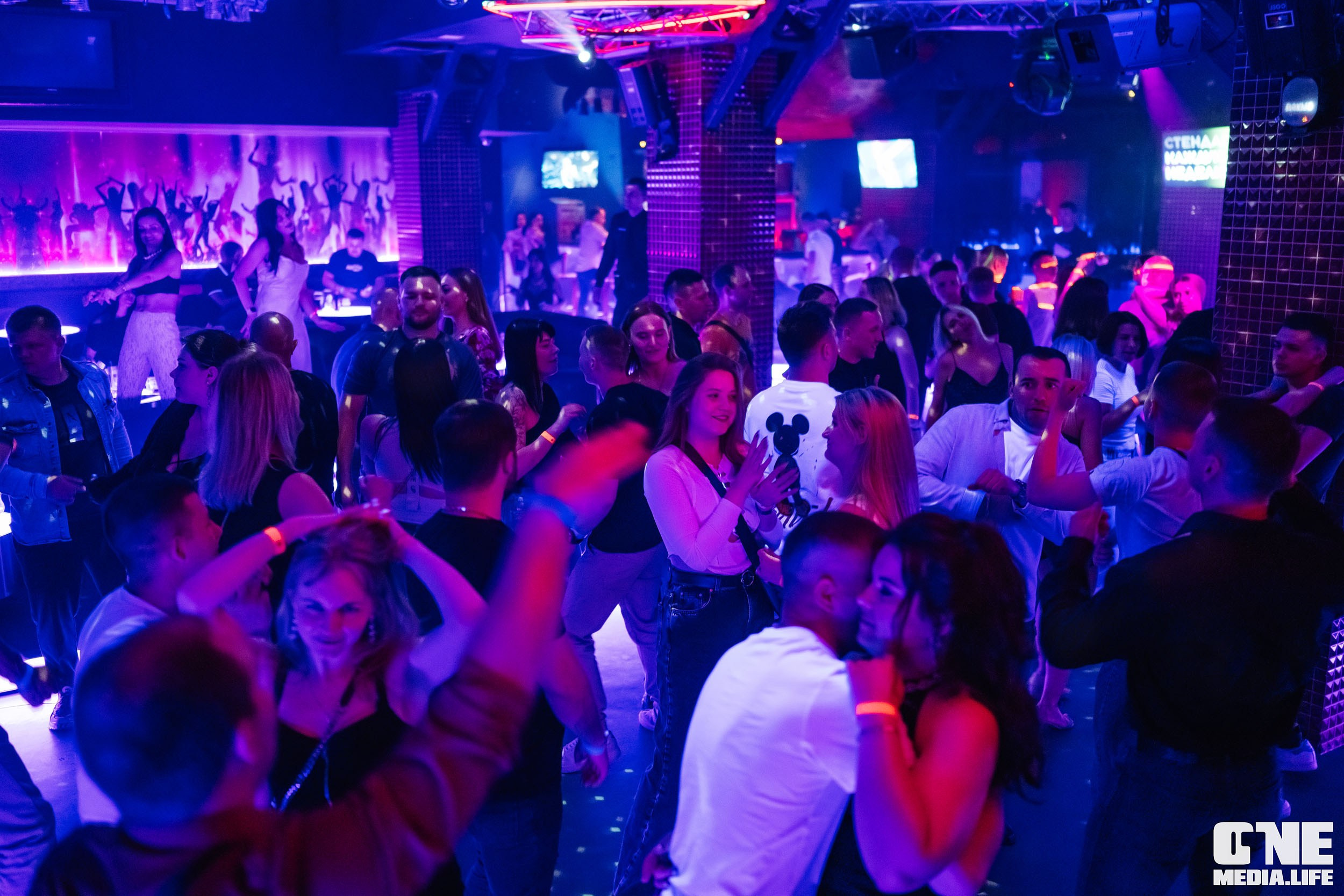 Фоторепортаж из РК Планета. One Media Life: фоторепортажи, фотоотчеты с мероприятий и заведений