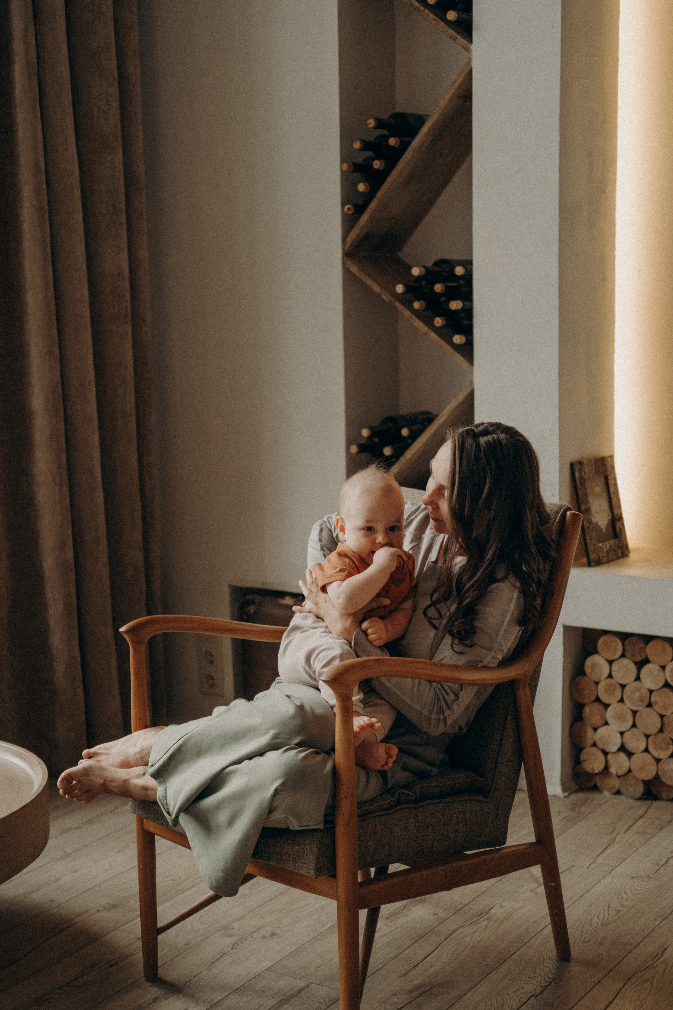 Мама папа и малыш дома фотосессия. Семейный фотограф в Москве Кристина Маркос