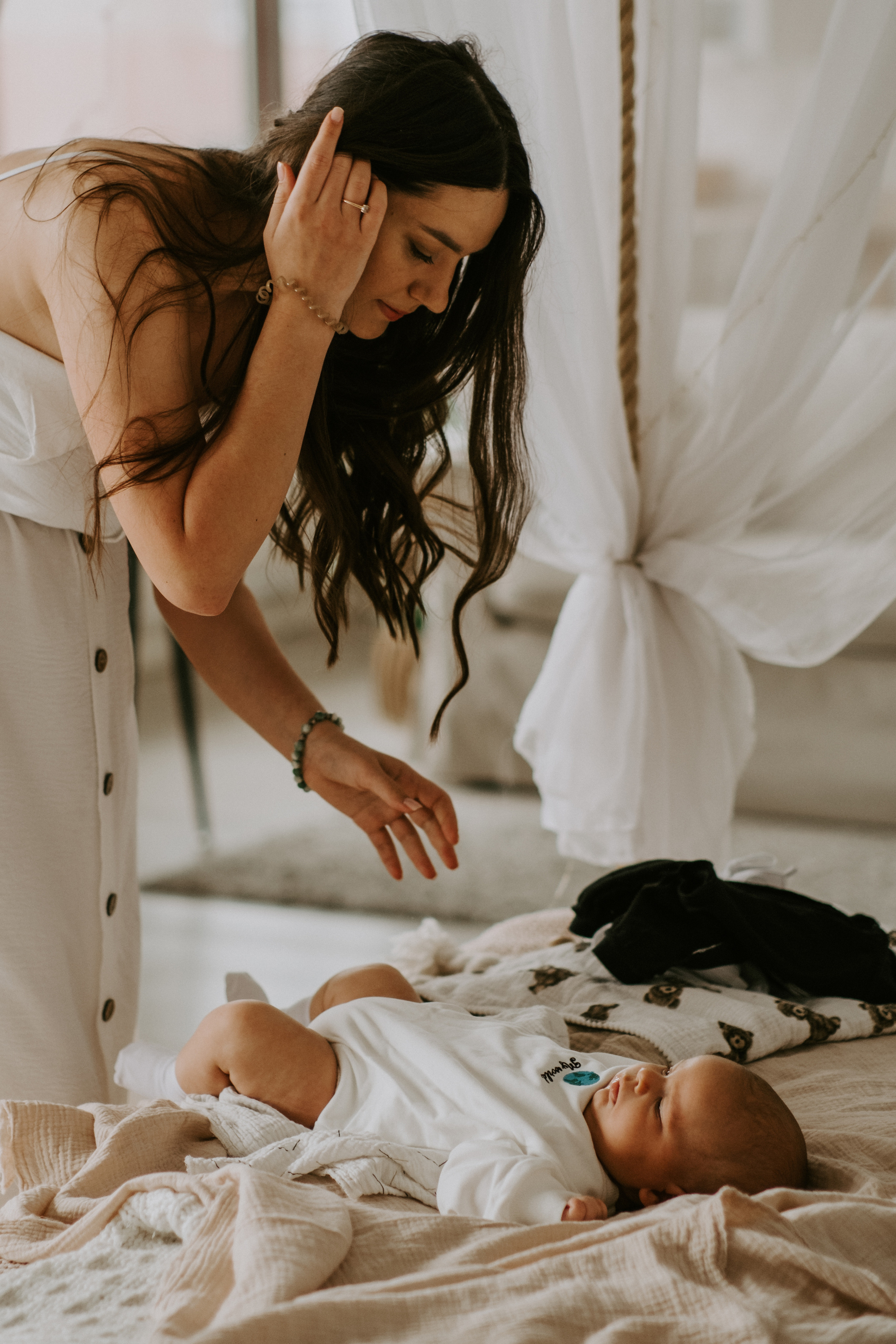 Фотосессия новорожденных в Москве в стиле лайфстайл. Семейный фотограф в Москве Кристина Маркос