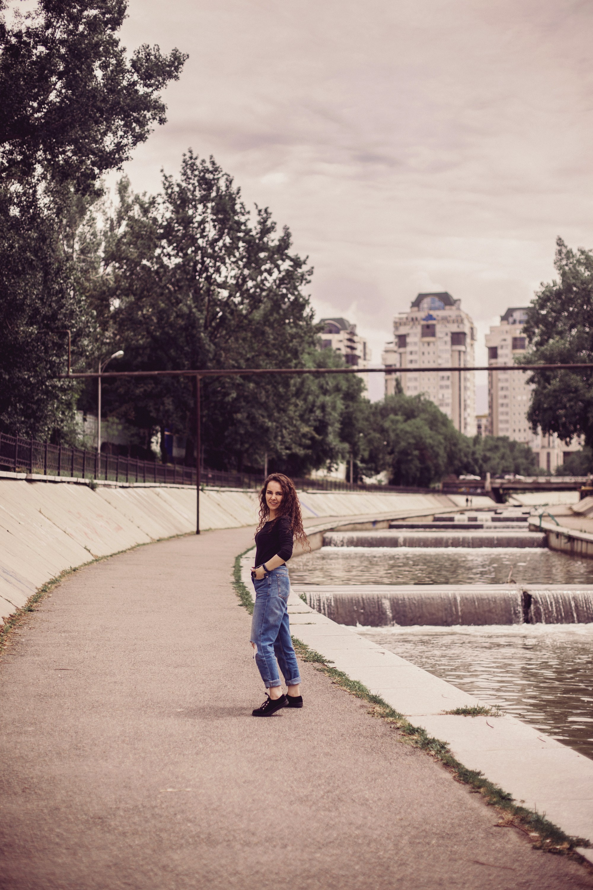 Шура / Алматы. Фотограф Наталья Гончарова. Снимаю живые портреты в Алматы