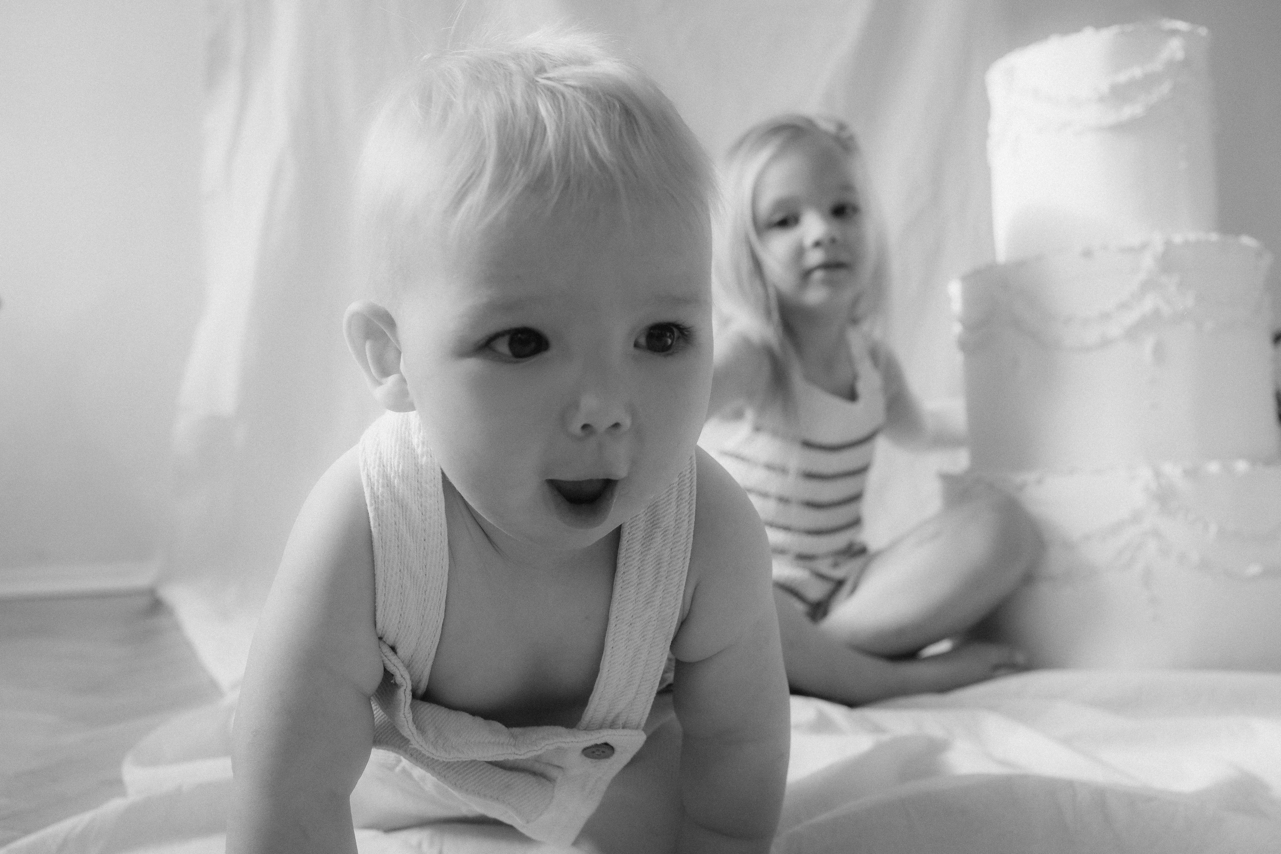 Улыбчивый малыш, Артему 1 годик