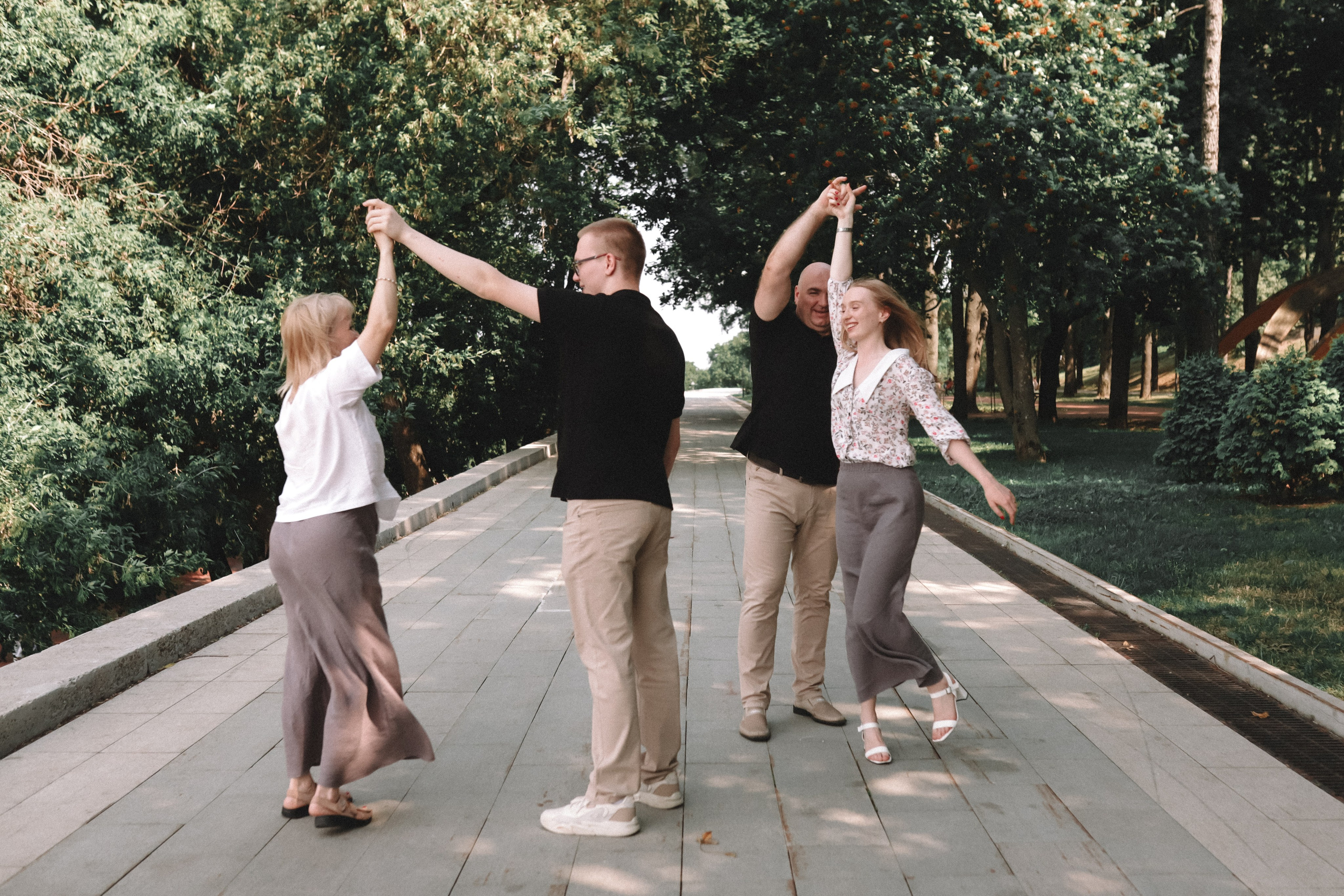 Лиза, Матвей, Юлия и Николай. Фотограф в Нижнем Новгороде Кристина Батанова