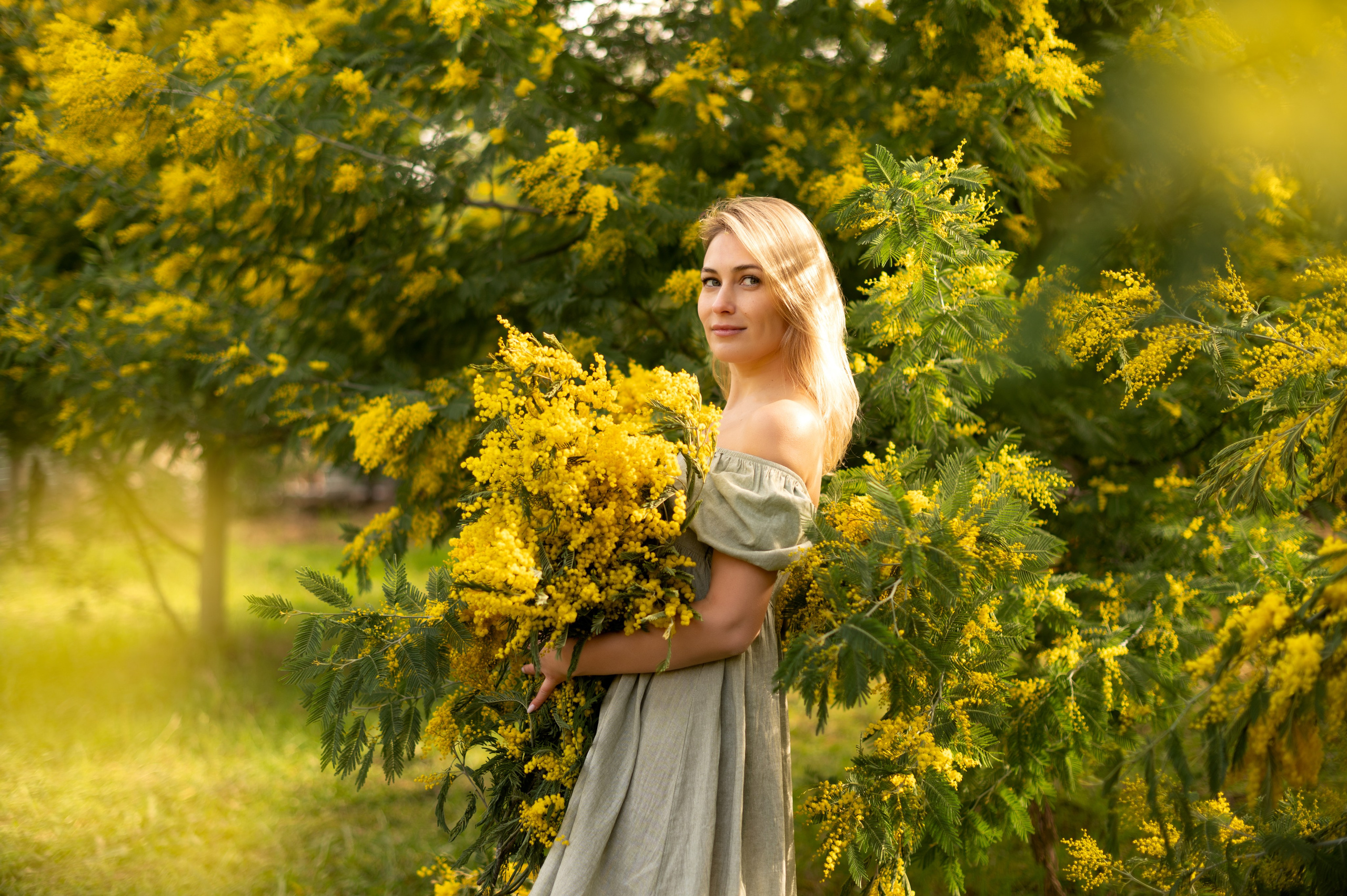 Мимоза. Детский и семейный фотограф в Абхазии