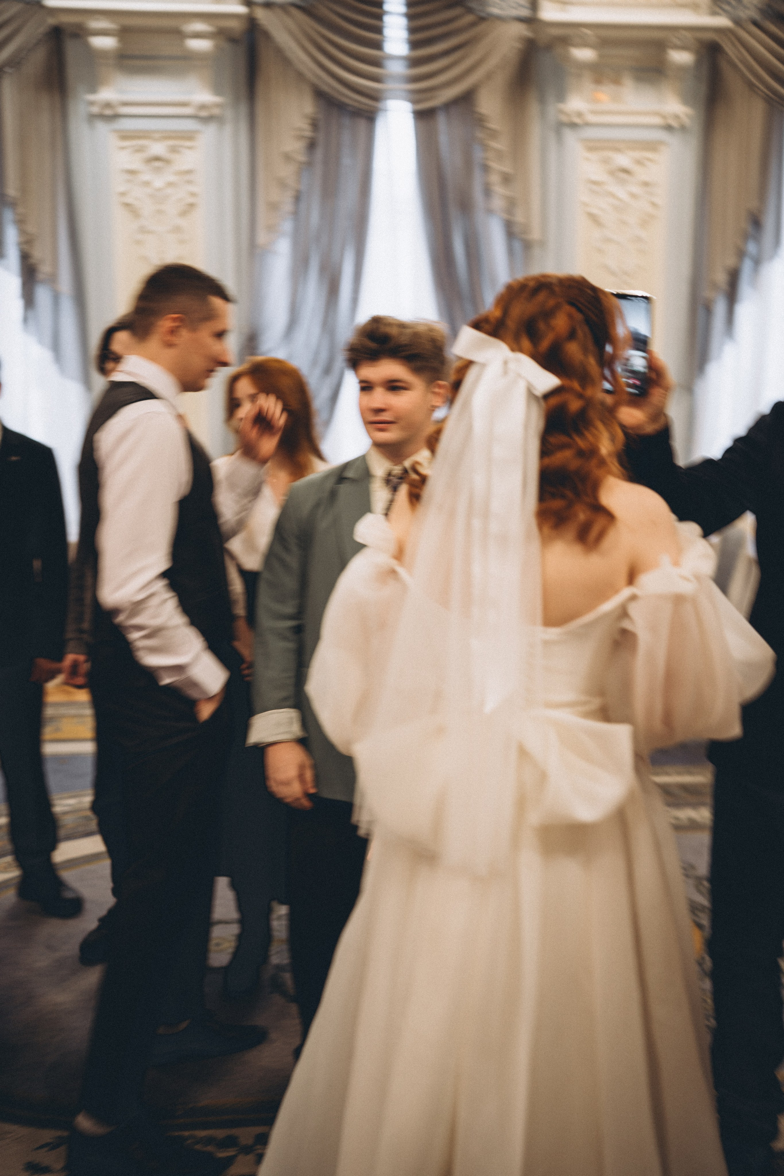 СВАДЕБНАЯ СЬЕМКА ВО ВТОРОМ ДВОРЦЕ С ГОСТЯМИ И ПРОГУЛКА В ТАВРИЧЕСКОМ САДУ. Профессиональный фотограф, Санкт-Петербург — Виктория Богомолова