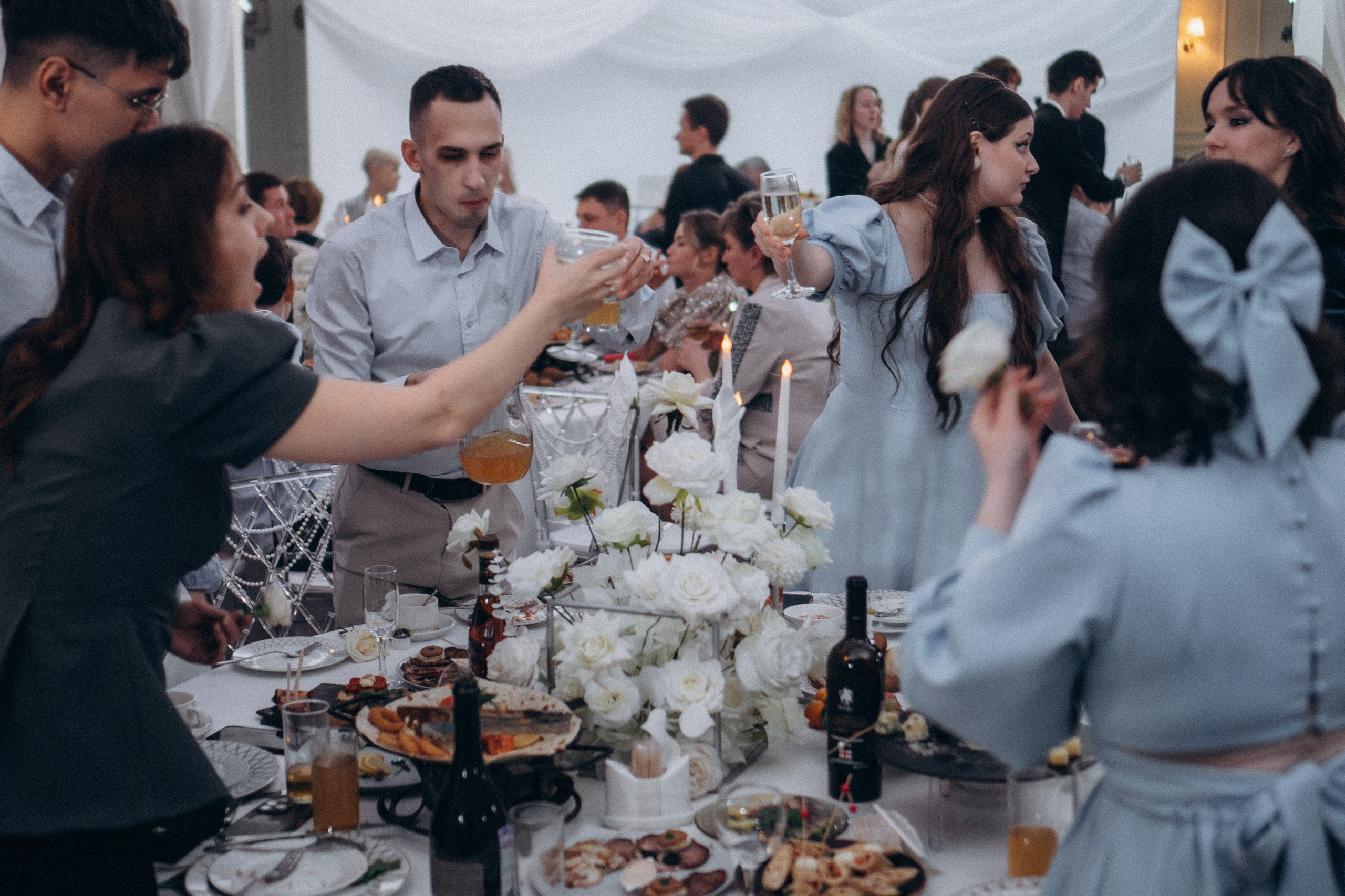 СЬЕМКА СВАДЕБНОГО БАНКЕТА (СНЯТО В СИБИРЕ В НИЖНЕВАРТОВСКЕ). Профессиональный фотограф, Санкт-Петербург — Виктория Богомолова