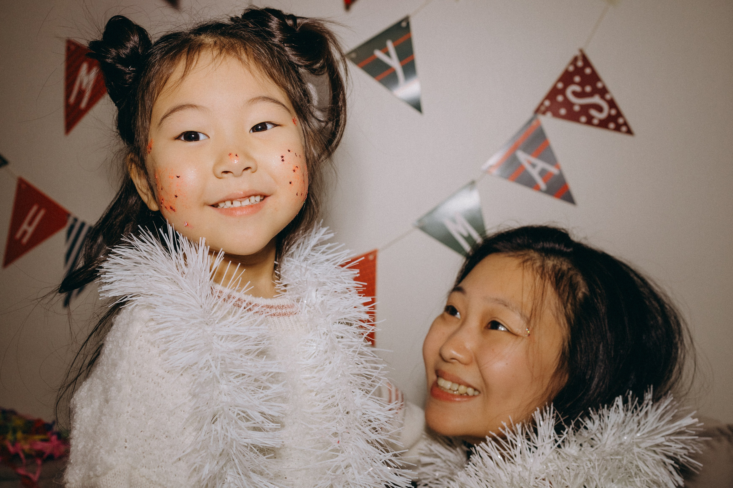 Соня, Ева, Агата. Главная