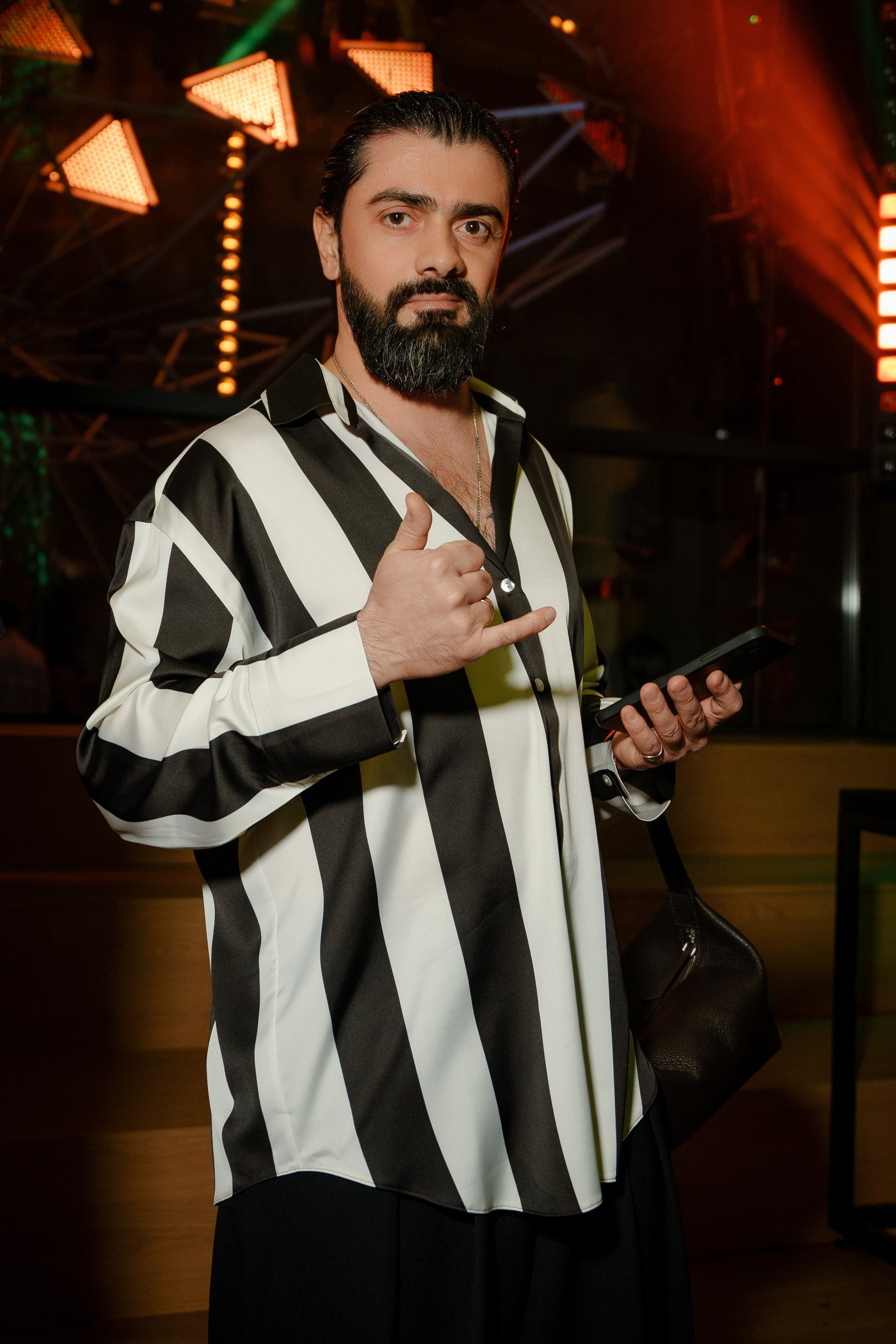 Вечеринка OSNOVATELI.LIVE репортажный фотограф Саша Дружинина. Репортажный фотограф в Москве Саша Дружинина