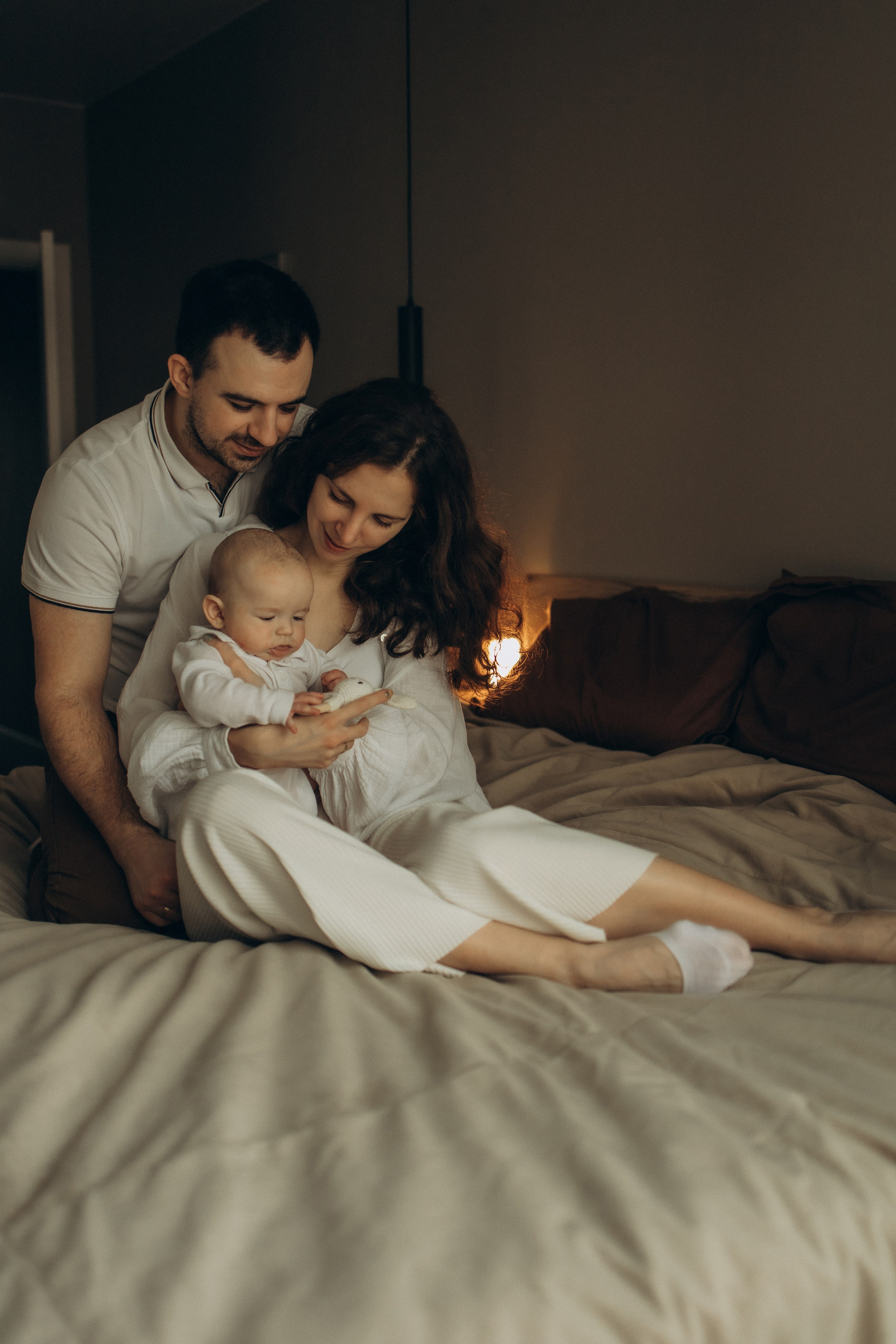 Наташа, Сережа и малыш Левушка. Семейный, домашний, ньюборн фотограф Москва Цветкова Елизавета