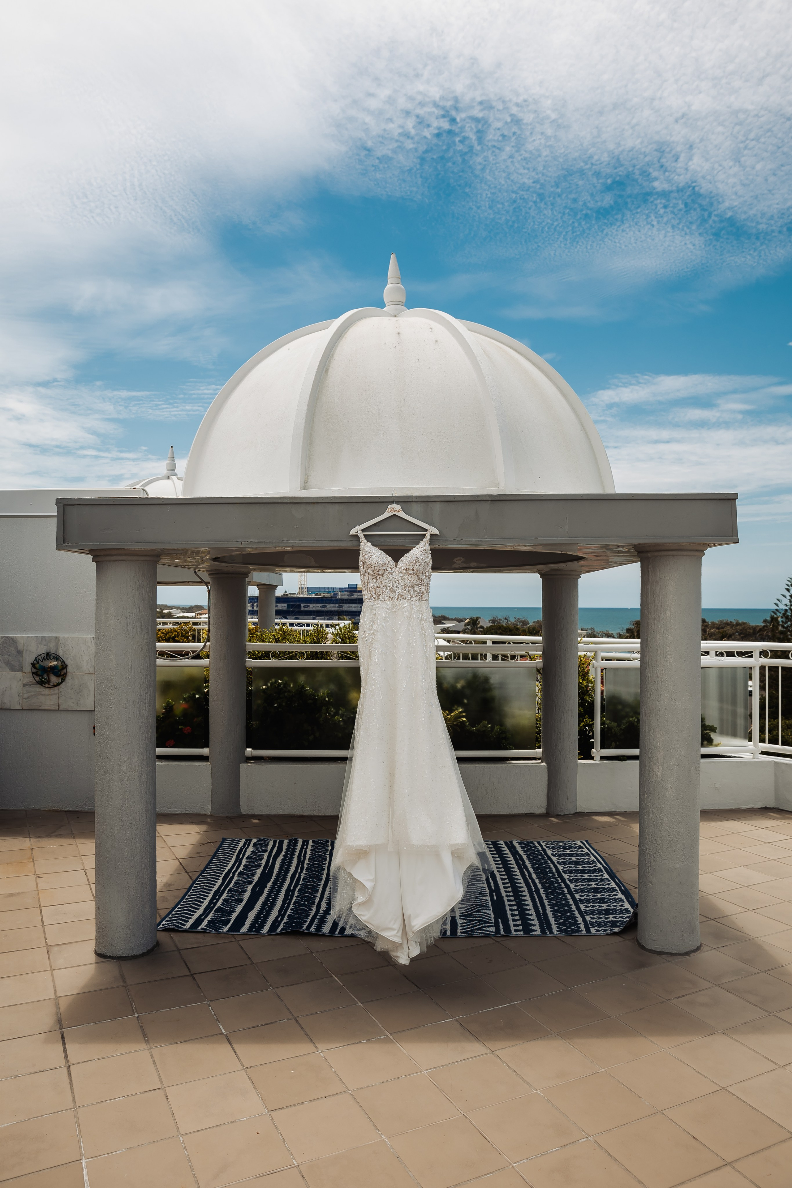 …Timeless connection. Golden Moments Editing — We do Wedding’s Retouch and Video Editing