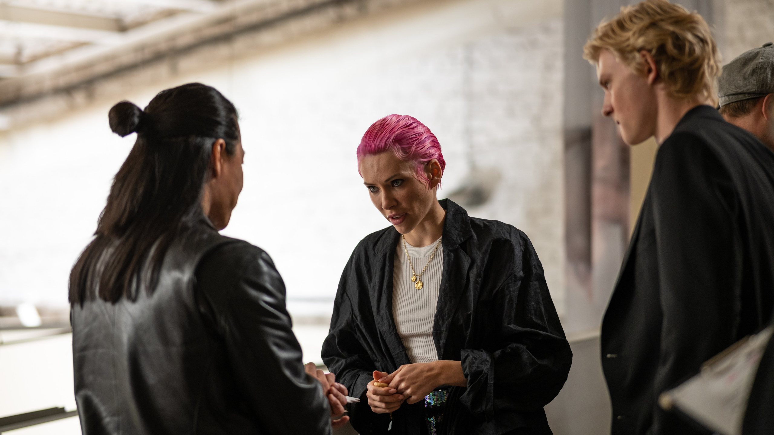 Фотограф Иван Саяпин - бэкстейдж с  площадки, где создавался сериал "Жвачка" для PREMIER