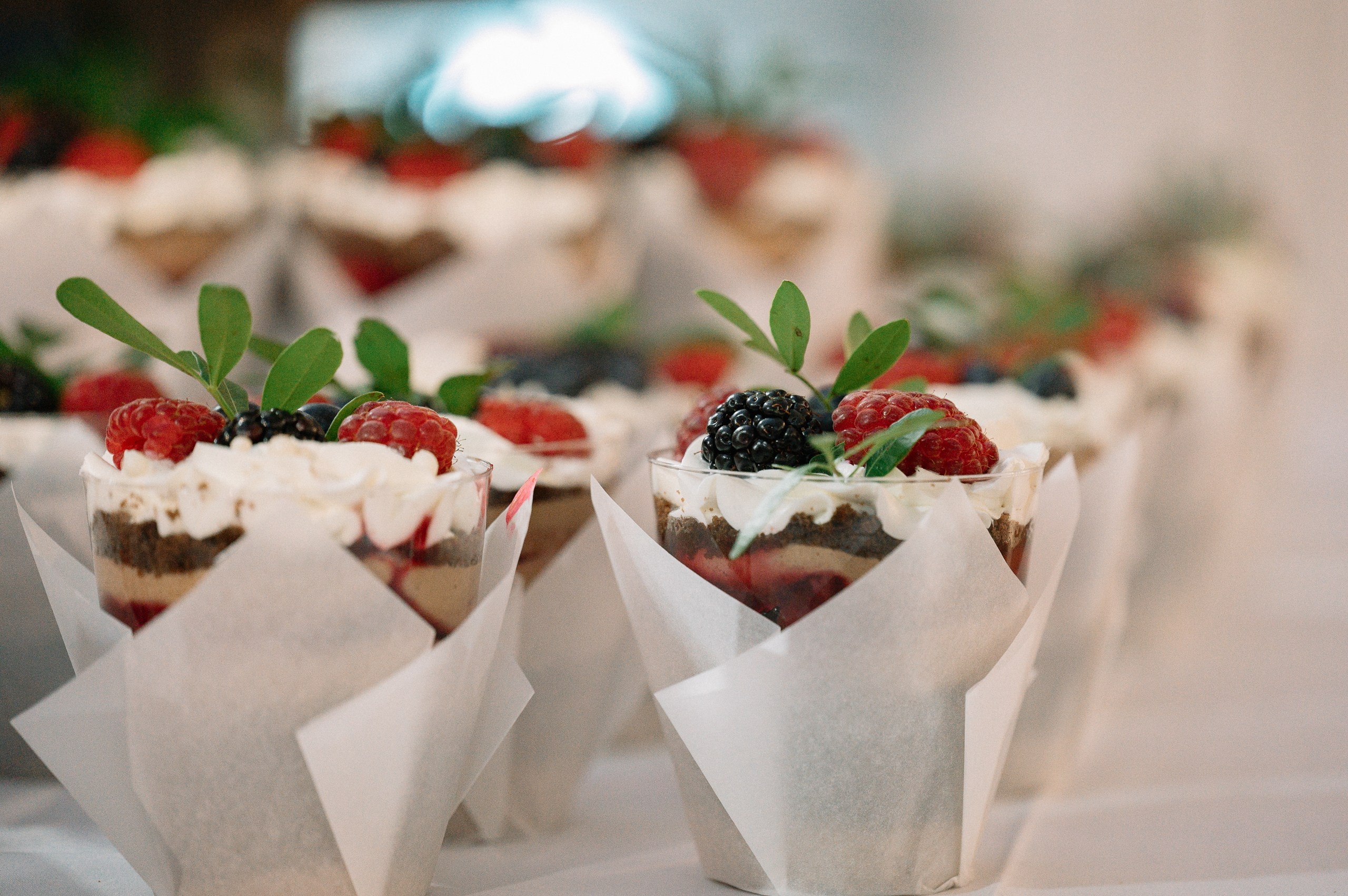 Roman + Angela. Фотограф/видеомейкер в Минске, Москве, Витебске, видеосьемка