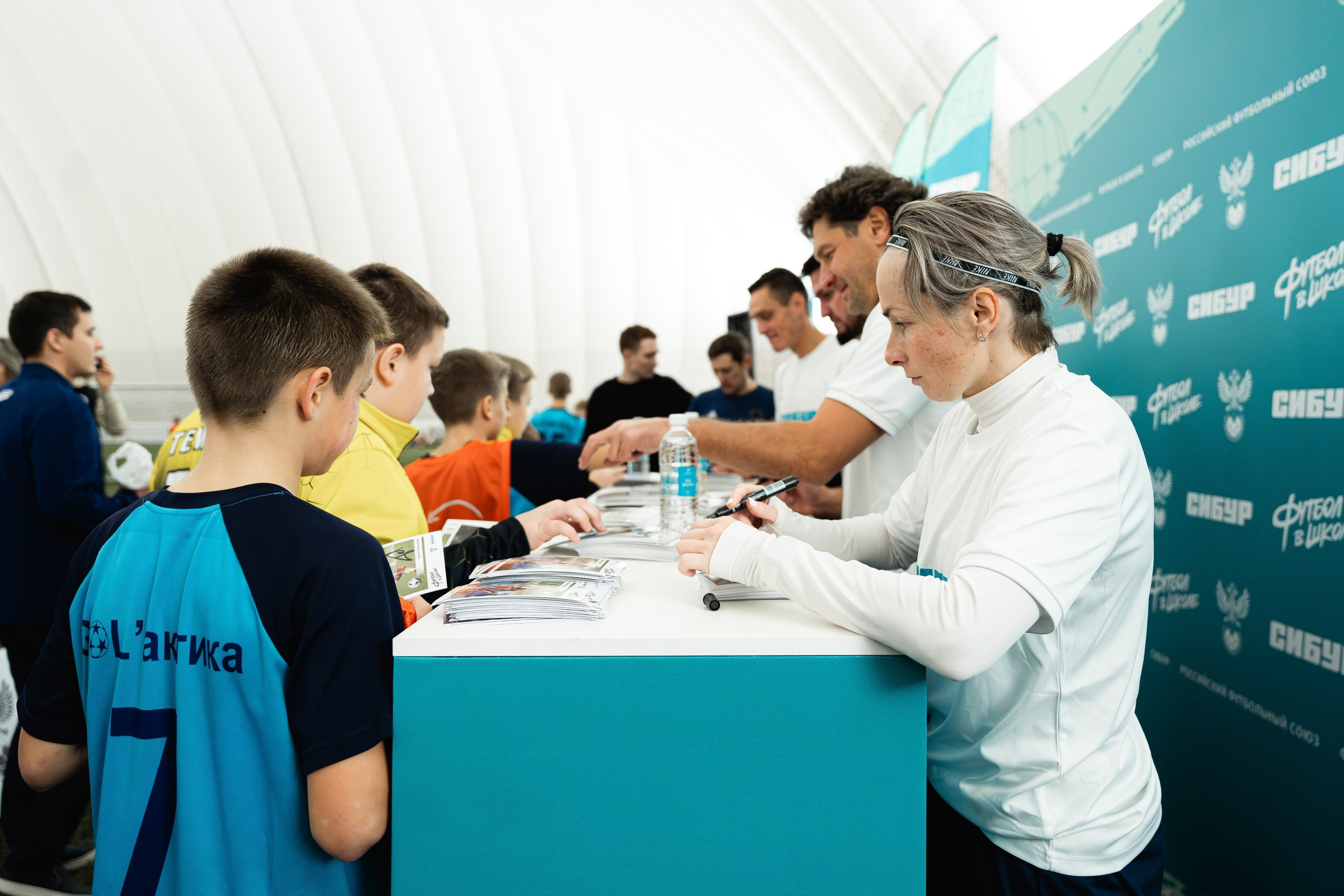 Фестиваль «СИБУР. Урок футбола» в рамках проекта Российского футбольного союза «Футбол в школе». Портретный и репортажный фотограф в Воронеже: Анастасия Пузикова