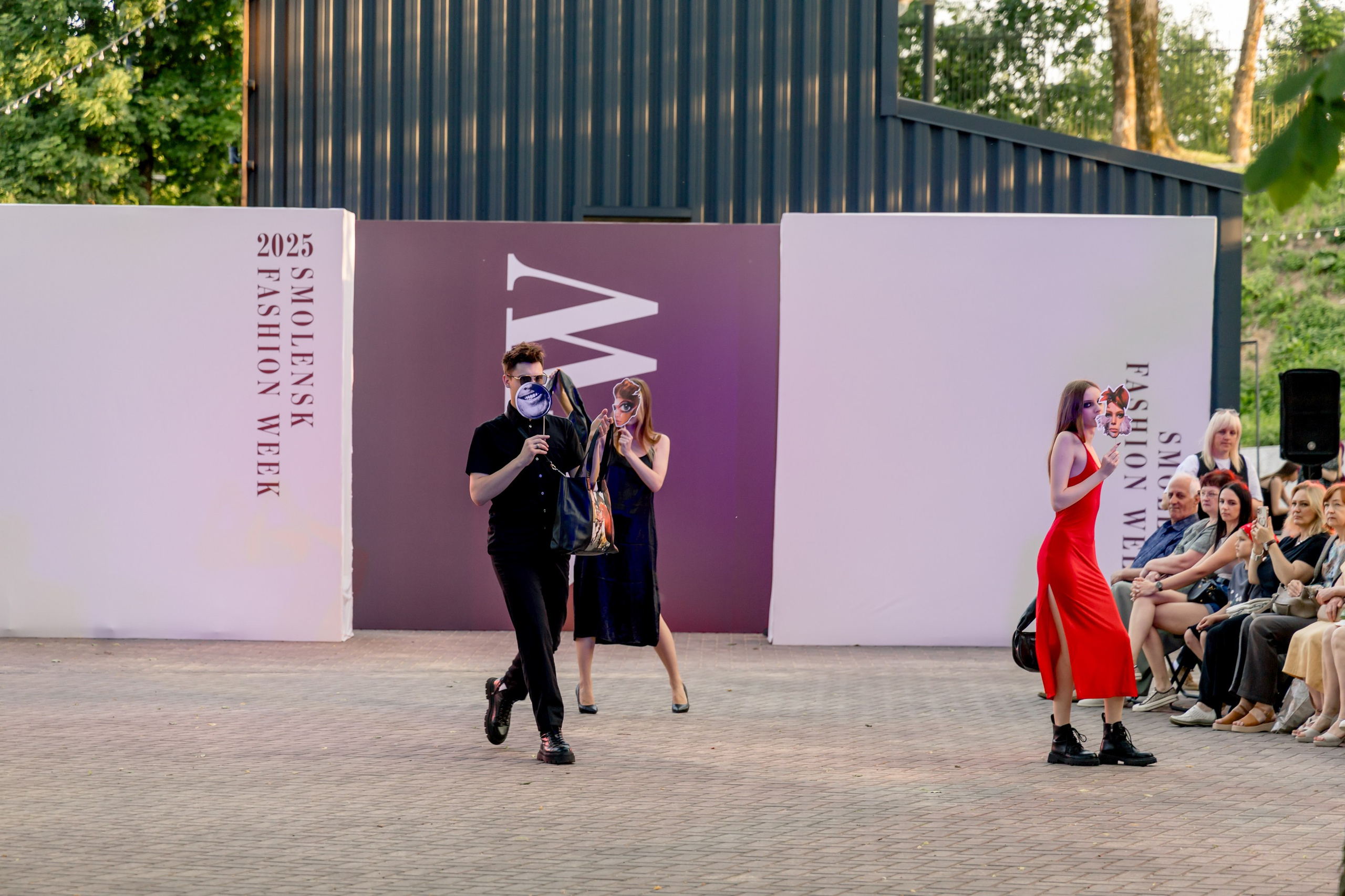 Smolensk Fashion Week 2025_показы_ДЕНЬ 1_ВЕЧЕРНИЙ ПОКАЗ_19:00. Главная