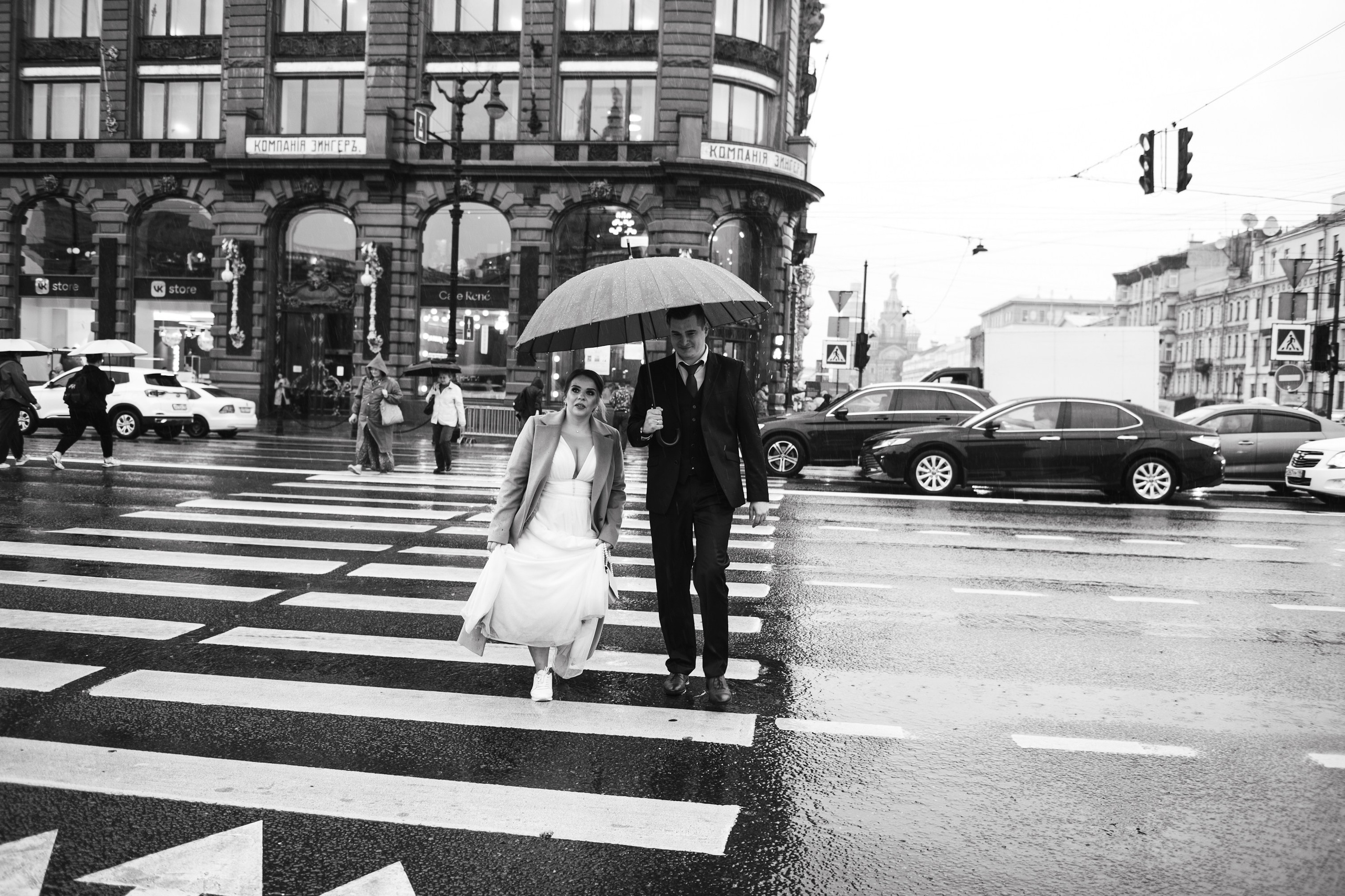 Любовь под дождем. Александр и Алена. Свадебный и семейный фотограф София Невская