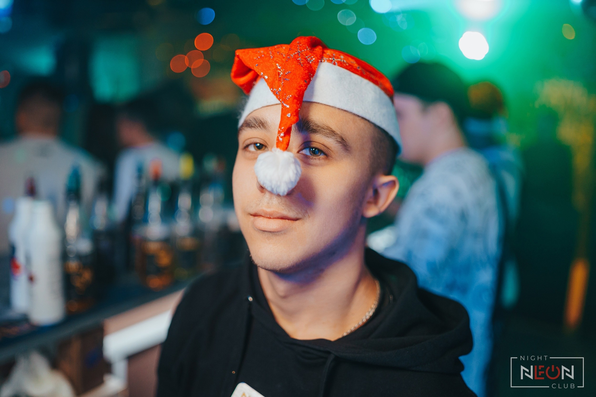 Ночной клуб НЕОН | Фотоотчеты NEON Барнаул. Репортажный (Event) фотограф в Барнауле | Даниил Маркин | Качество и вайб