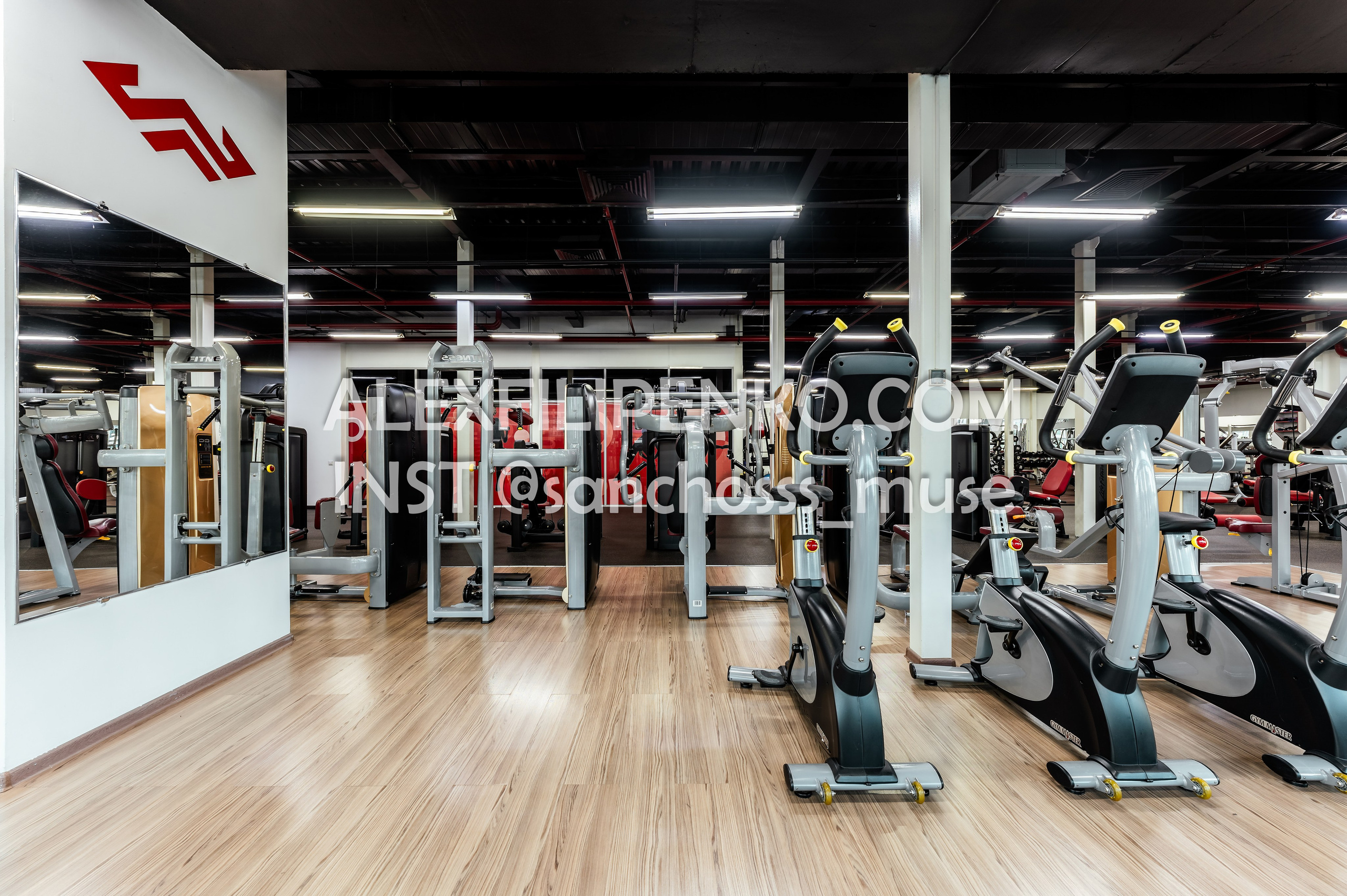 WORKOUT Достык 18. Фотограф интерьера недвижимости и архитектуры в Астане