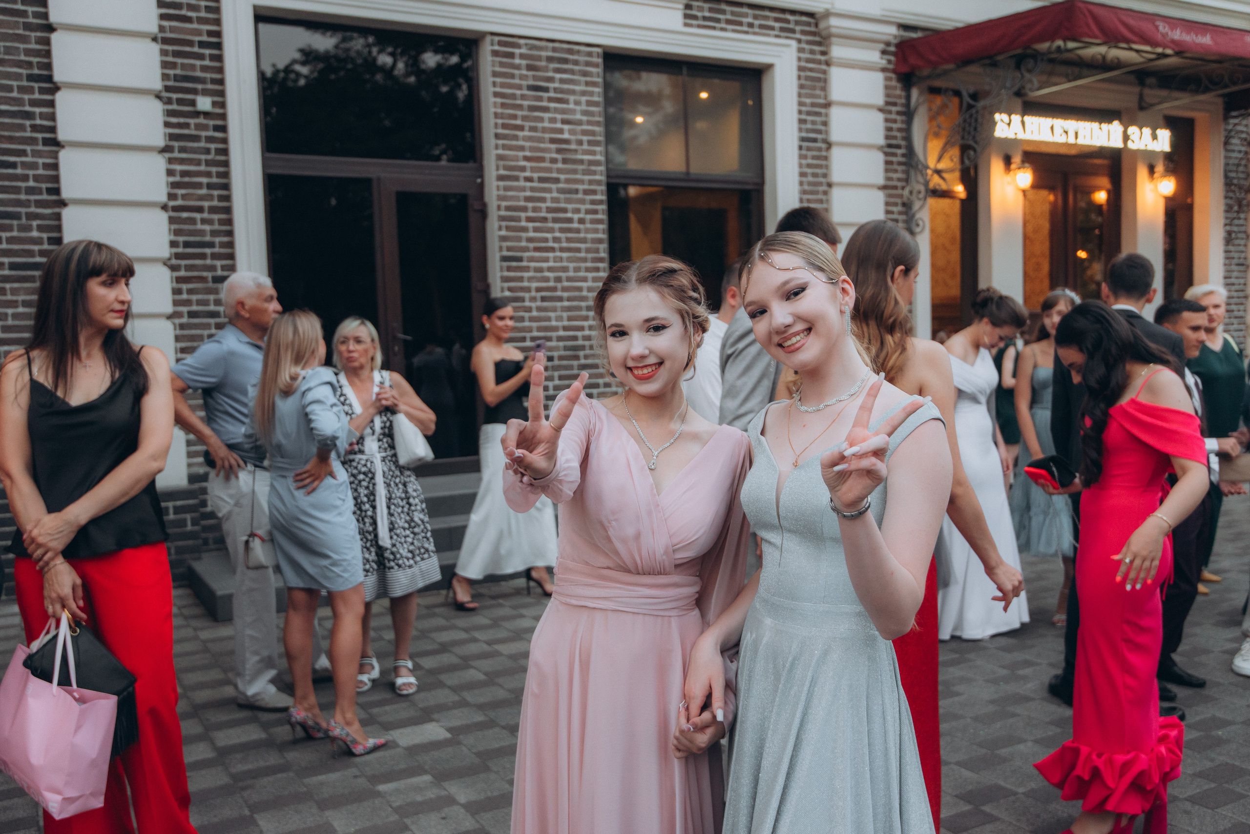 Выпускной. Фотографы Ивановы Краснодарский край